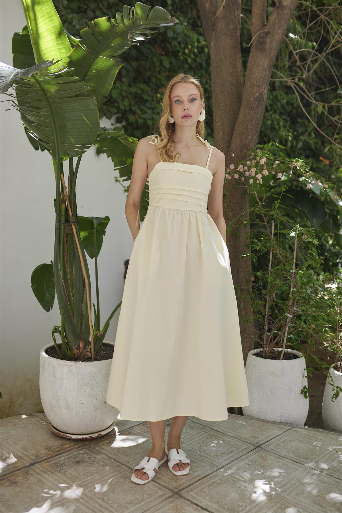 3332 ASKILI ELBİSE SARI