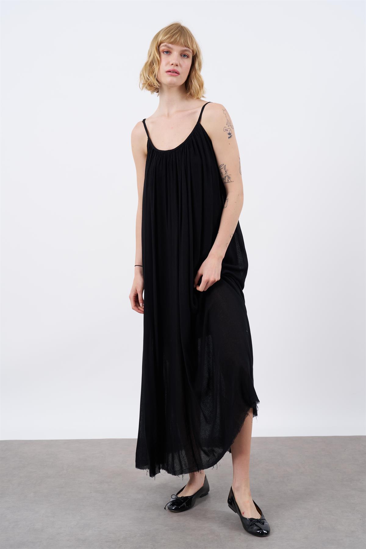 3173 ASKILI ELBİSE SİYAH