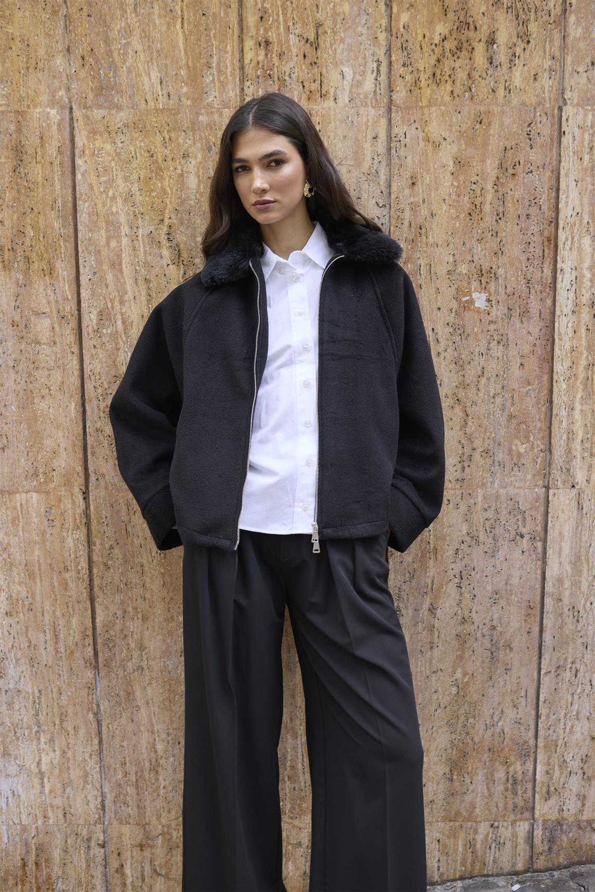 9660 YAKA KÜRKLÜ KAŞE MONT SİYAH