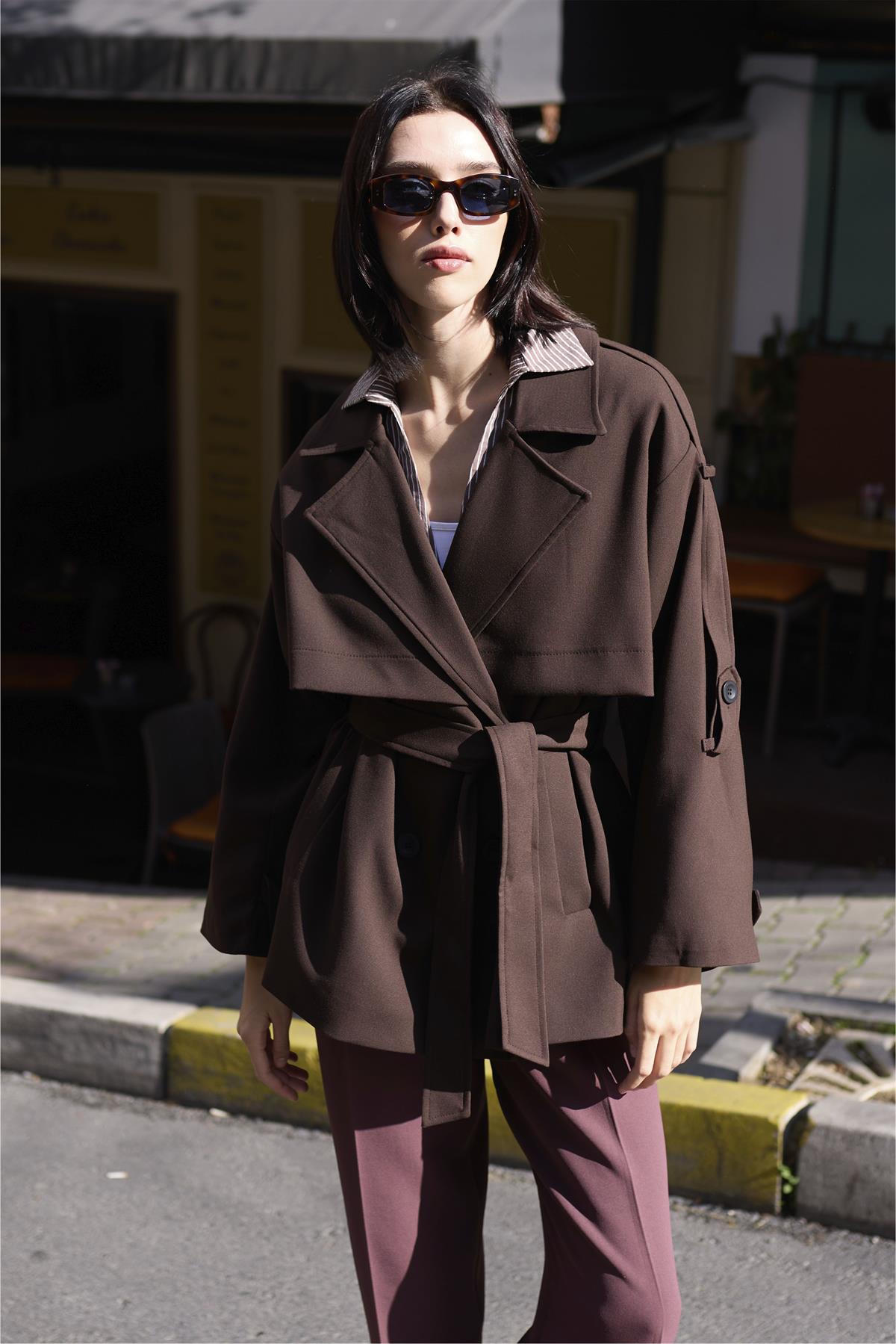 9580 KISA TRENÇ KAHVE