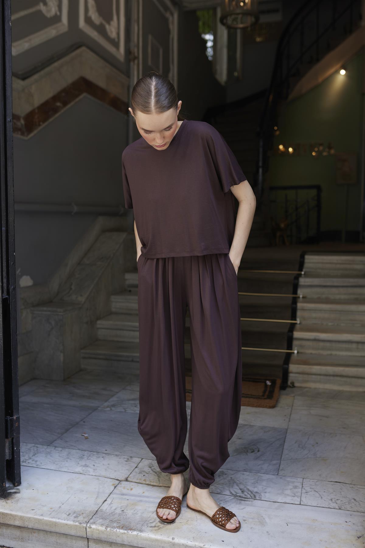 51149 TİŞÖRT PANTOLON TAKIM KOYU KAHVE