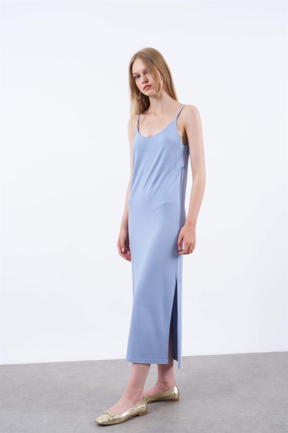 0060 İP ASKILI PETEK ELBİSE İNDİGO