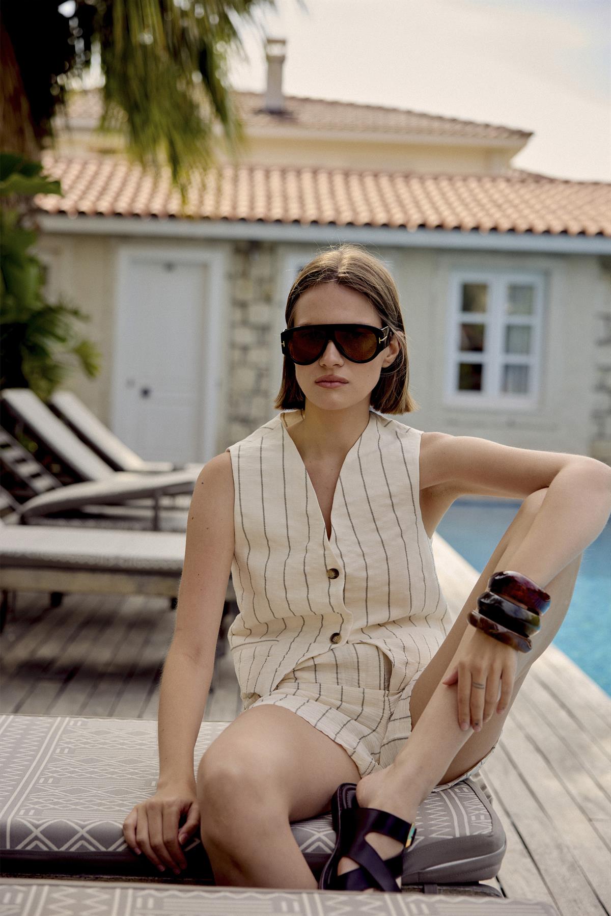 9578 YELEK KEMERLİ ŞORT TAKIM EKRU