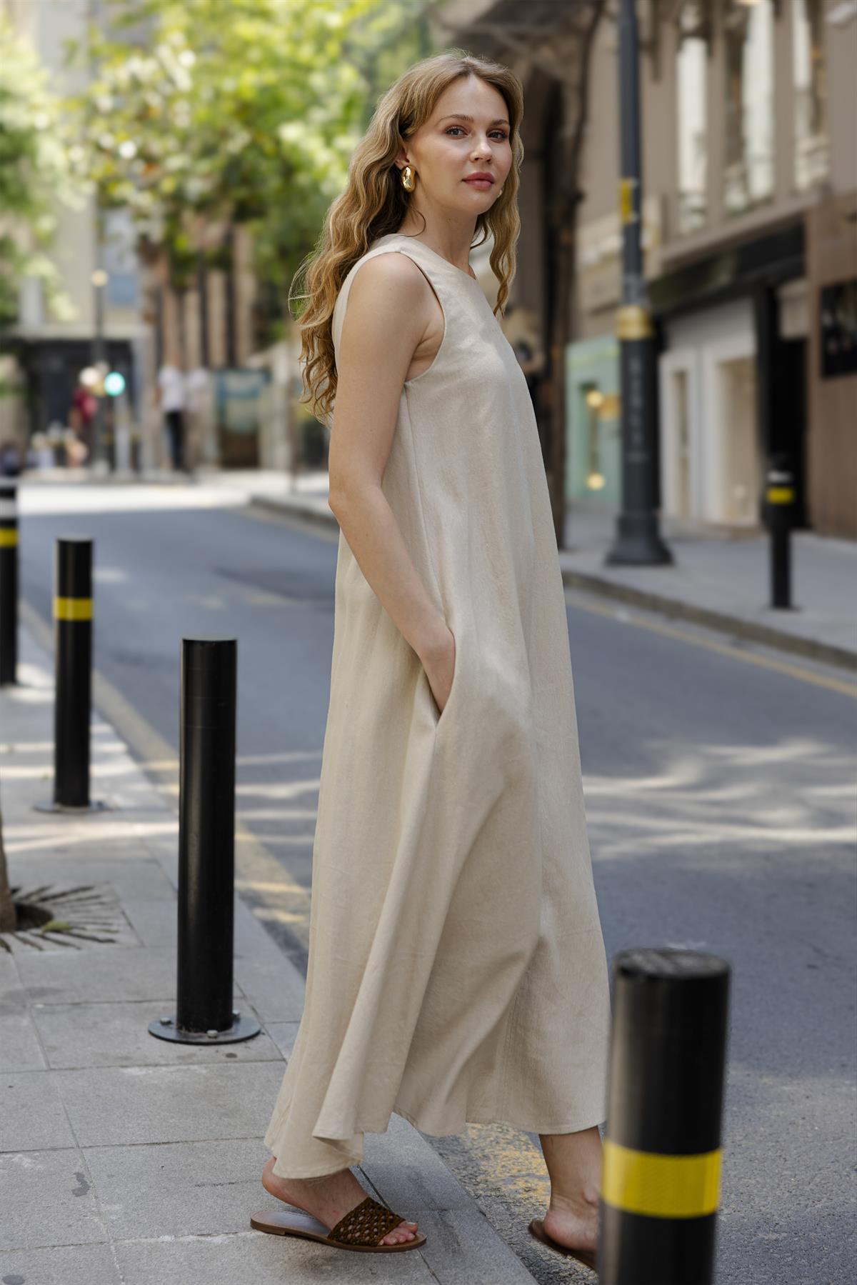 3315 KOLSUZ ELBİSE TAŞ