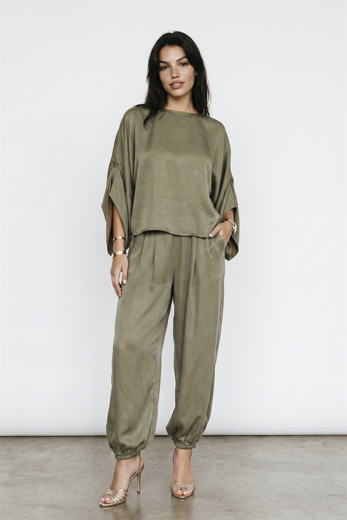 51397 BLUZ PANTOLON TAKIM HAKİ