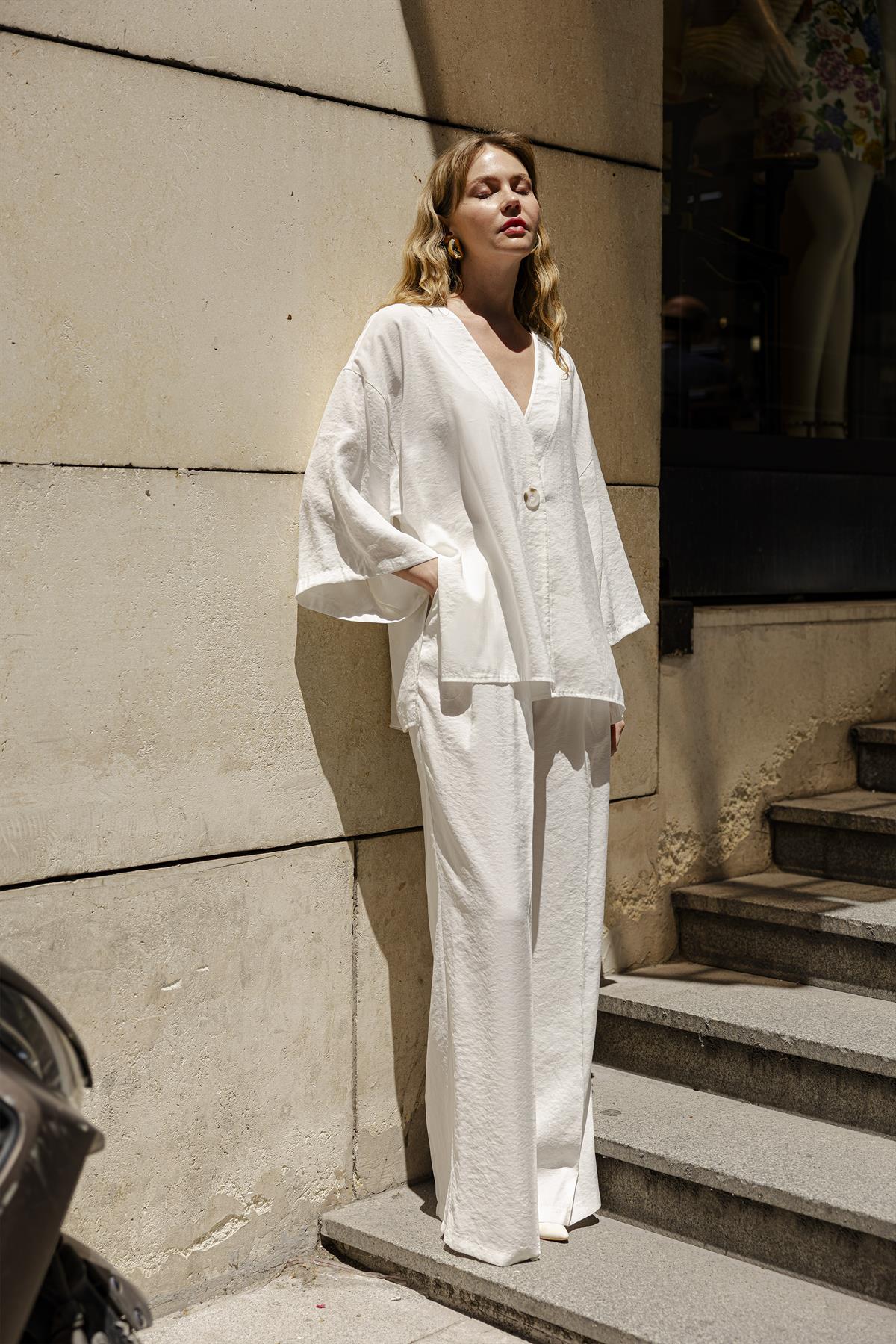 51173 BLUZ PANTOLON TAKIM BEYAZ