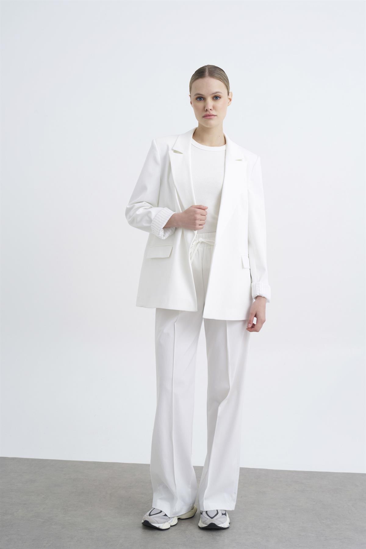 9300 POLİVİSKON CEKET BEYAZ