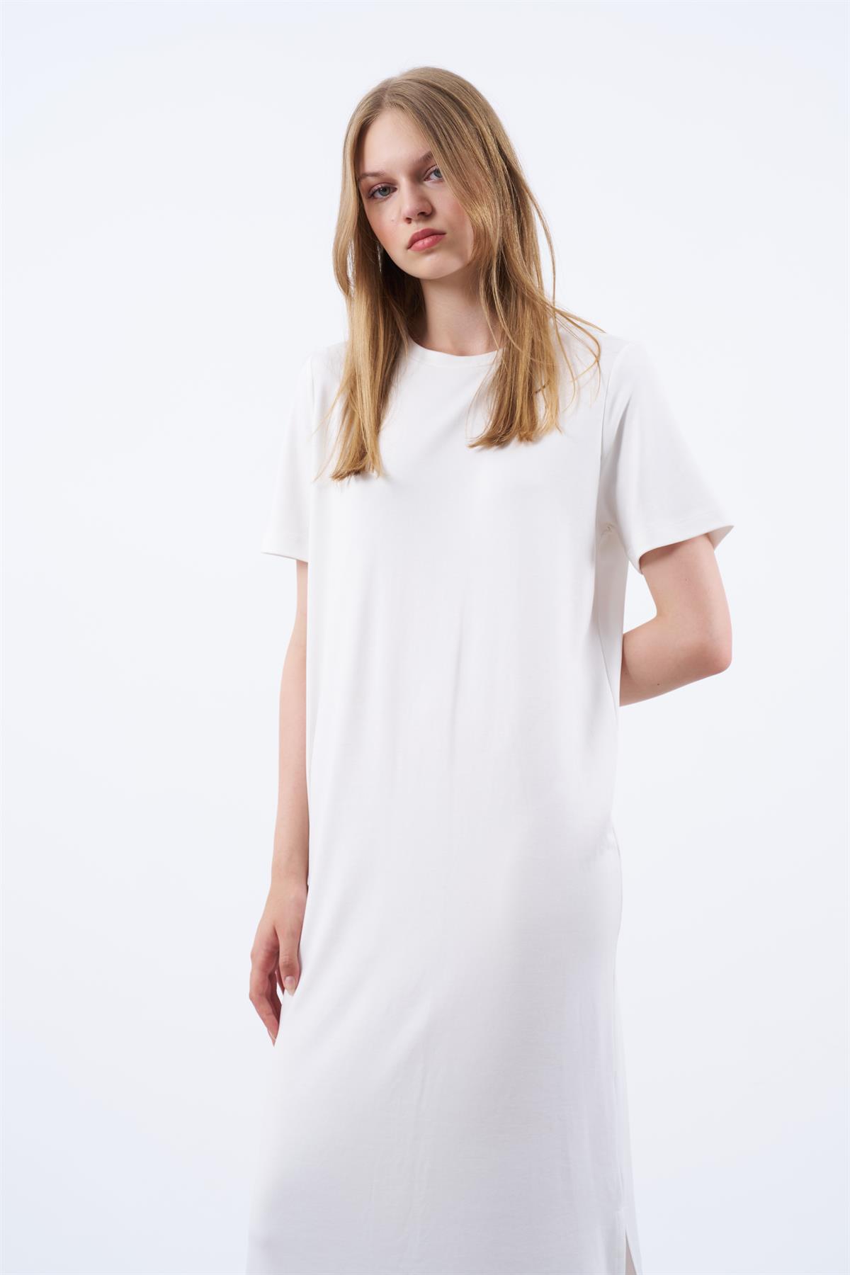 3144  PİKE ELBİSE BEYAZ