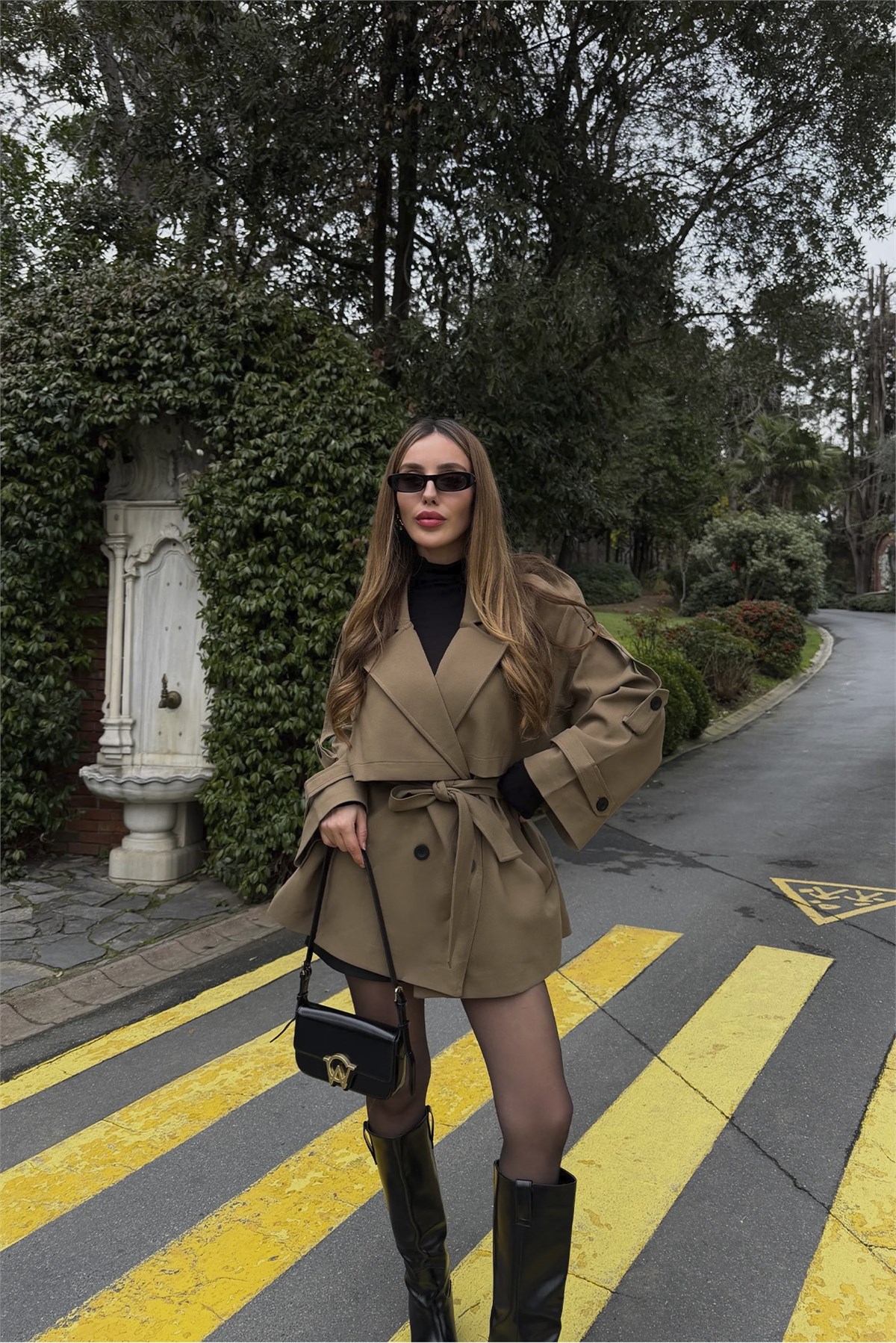 9580 KISA TRENÇ KARAMEL