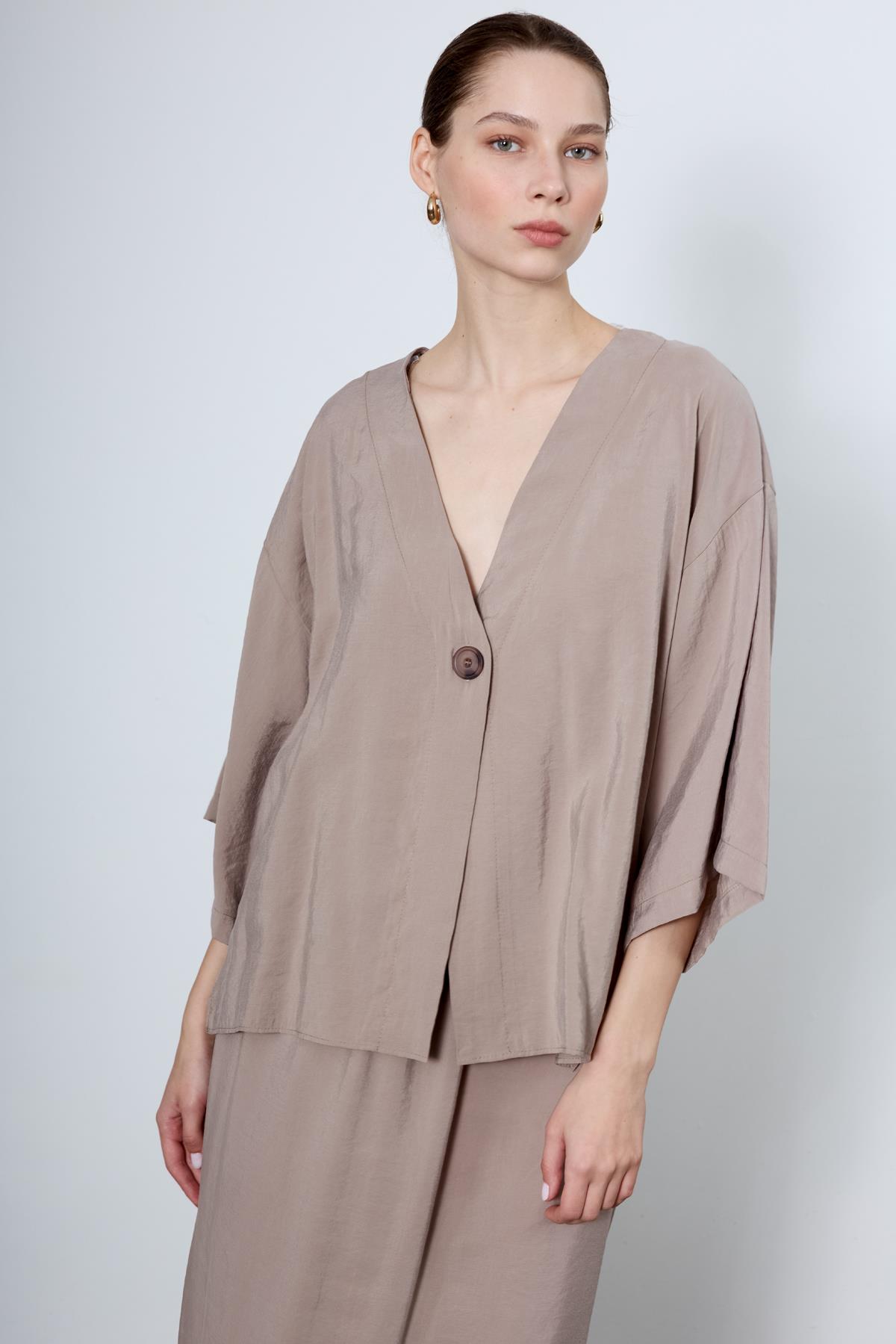 4961 ÖNDEN BAĞLAMALI BLUZ VİZON