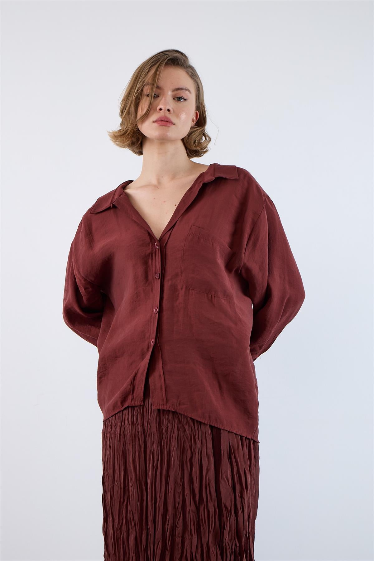 4612 DÜŞÜK OMUZLU OVERSİZE GÖMLEK KİREMİT