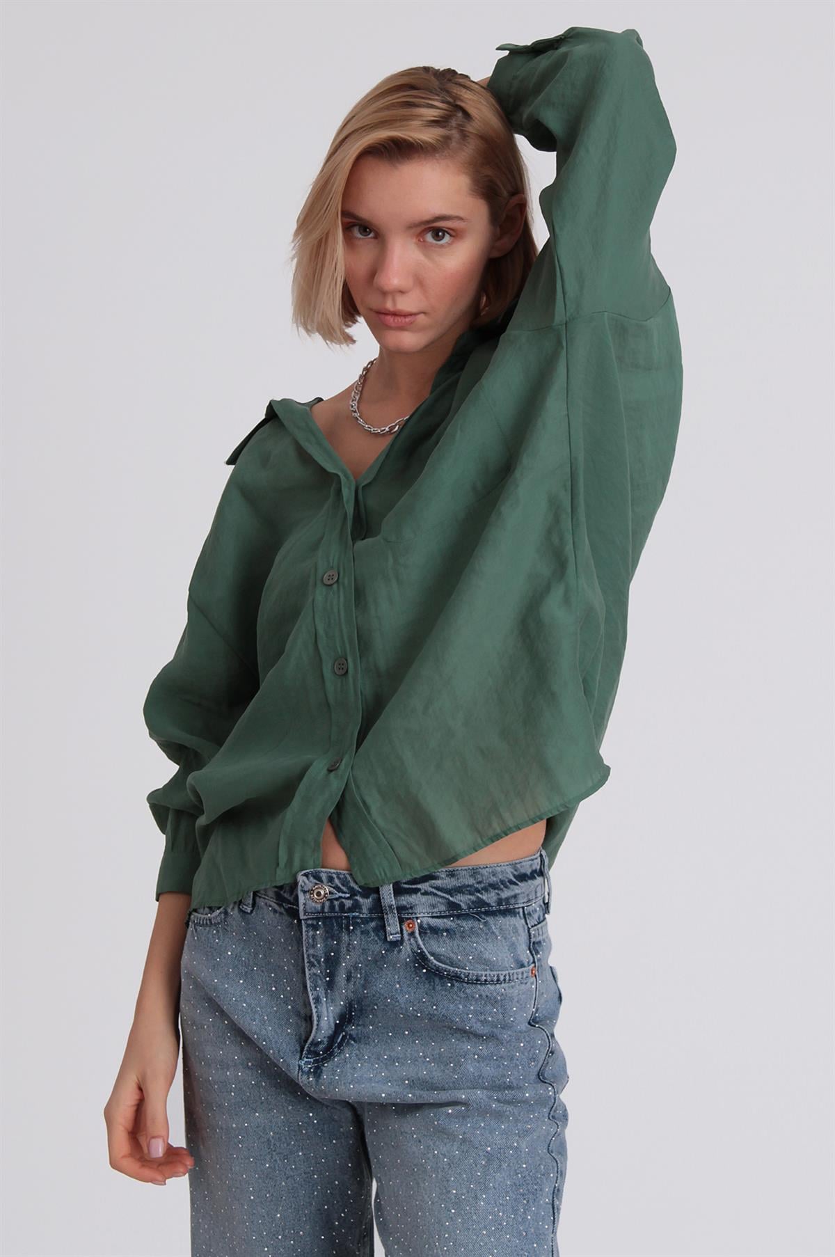 4612 DÜŞÜK OMUZLU OVERSİZE GÖMLEK ZÜMRÜT