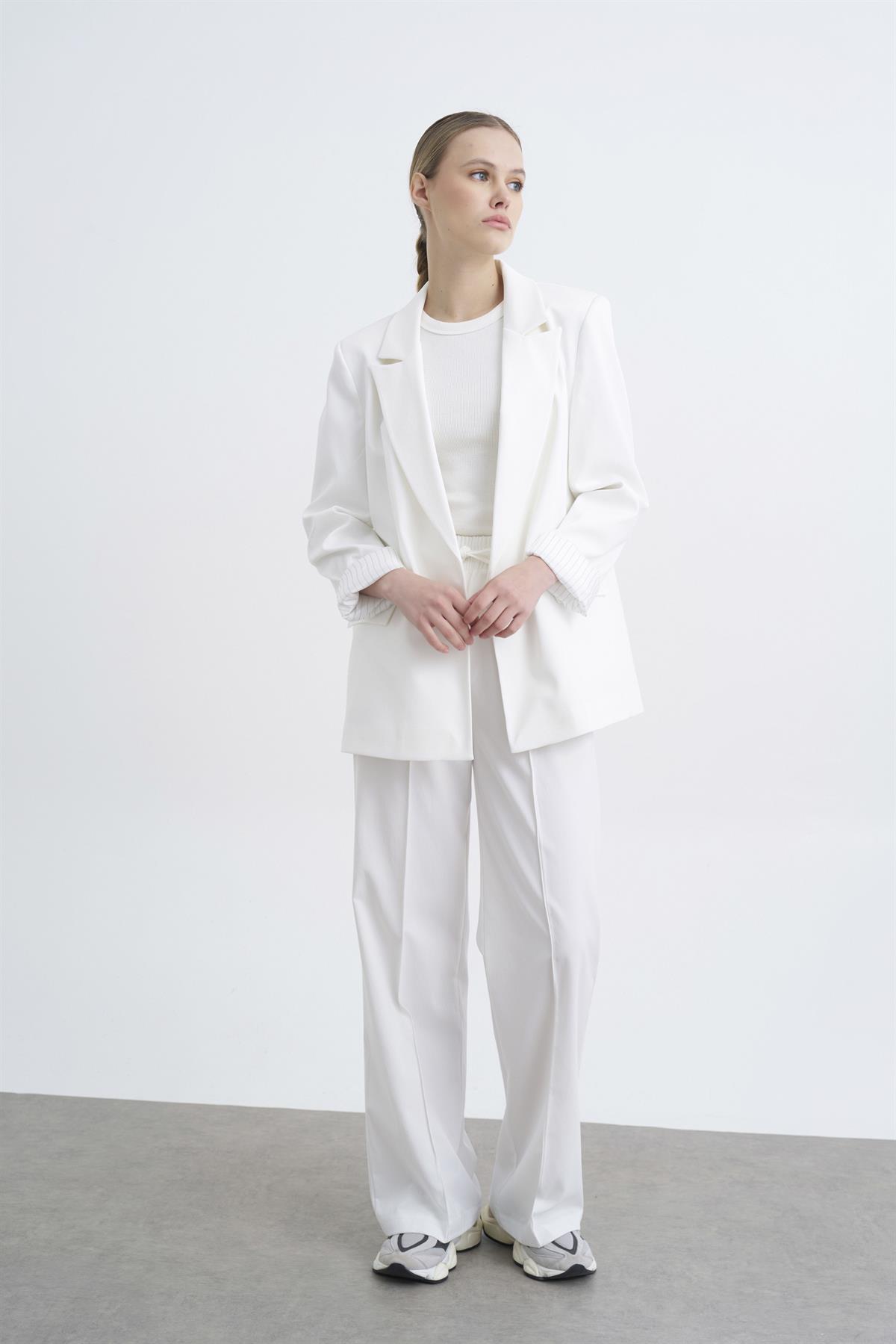 9300 POLİVİSKON CEKET BEYAZ