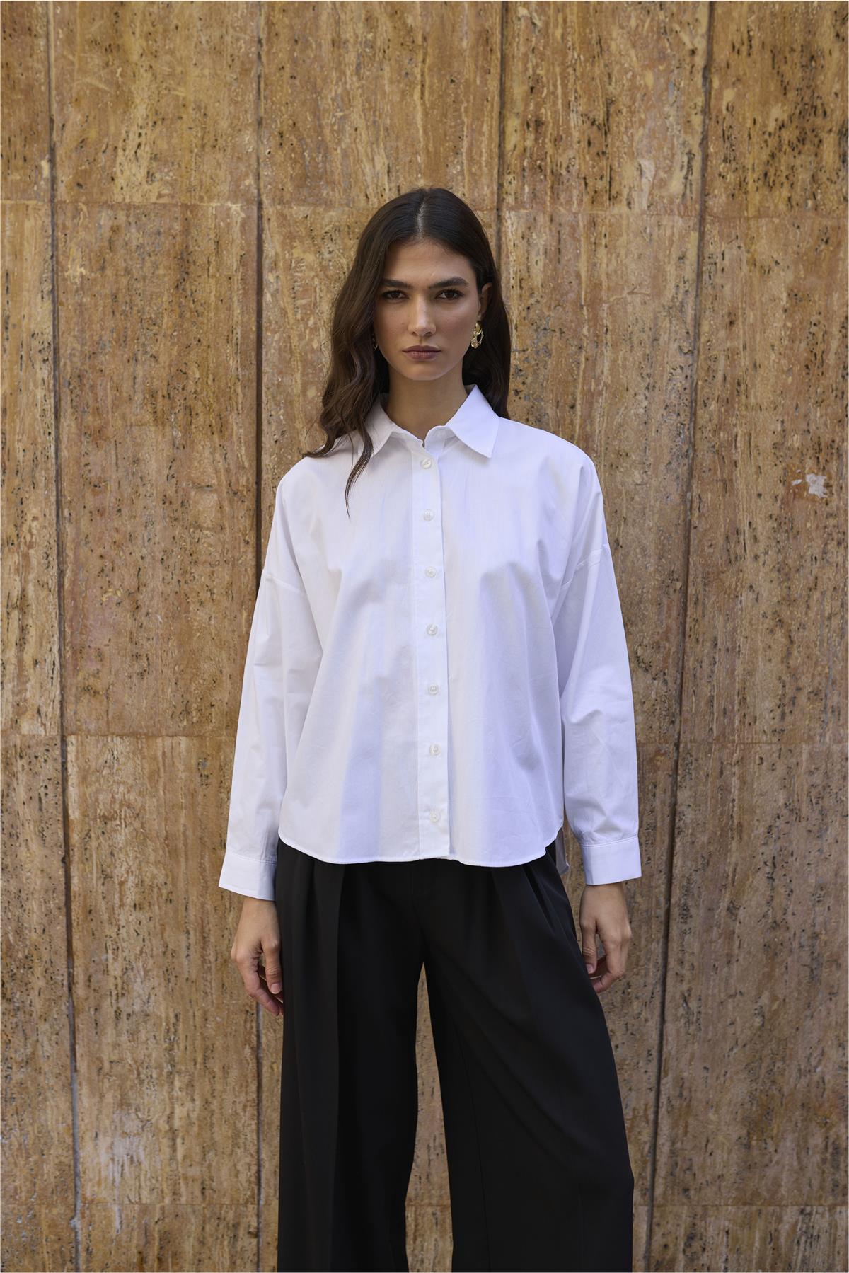 4992 ARKASI BÜZGÜLÜ GÖMLEK BEYAZ