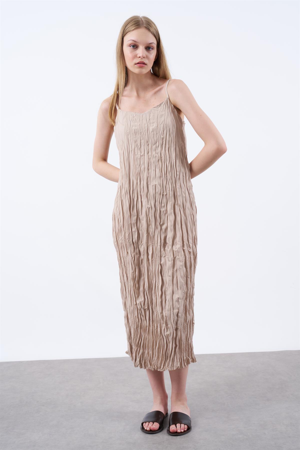 3218 ASKILI KRAŞLI ELBİSE TAŞ