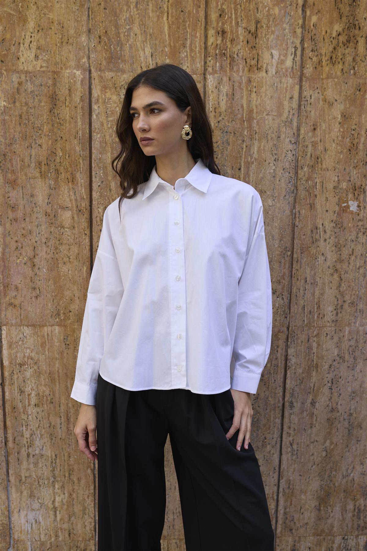 4992 ARKASI BÜZGÜLÜ GÖMLEK BEYAZ