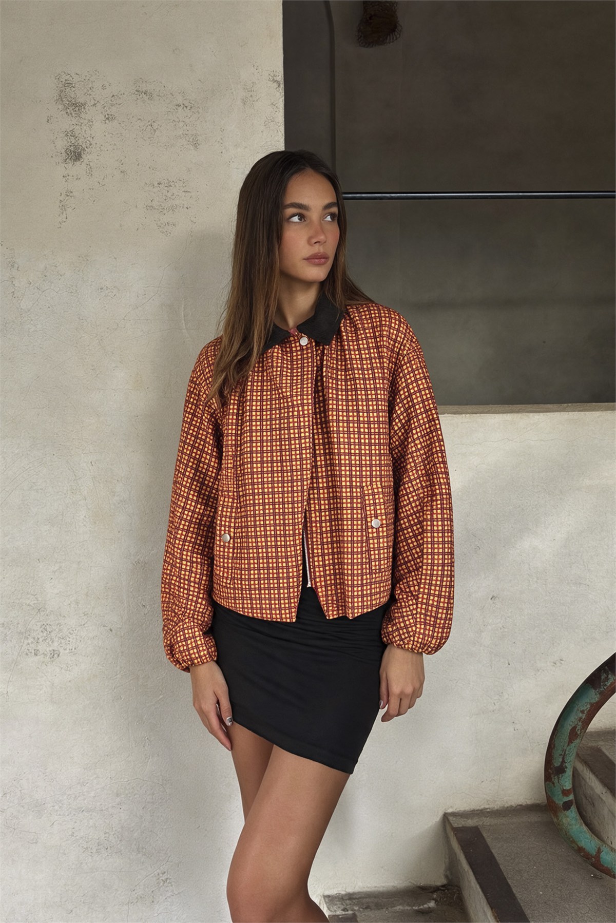 9766 MONT TURUNCU