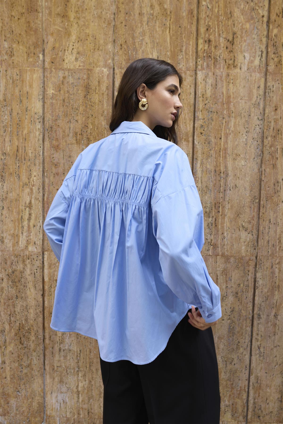 4992 ARKASI BÜZGÜLÜ GÖMLEK MAVİ