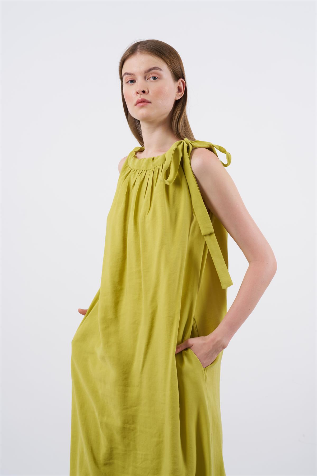 3213 OMUZDAN BAĞLAMALI ELBİSE HARDAL