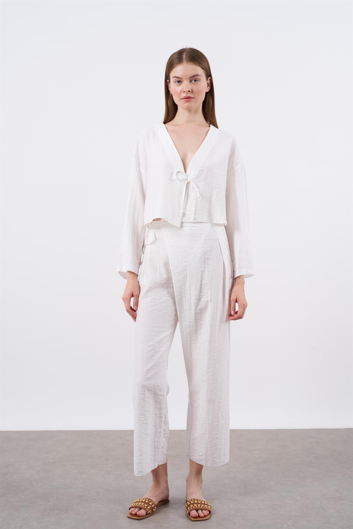 51047 BAĞCIKLI CROP TAKIM EKRU