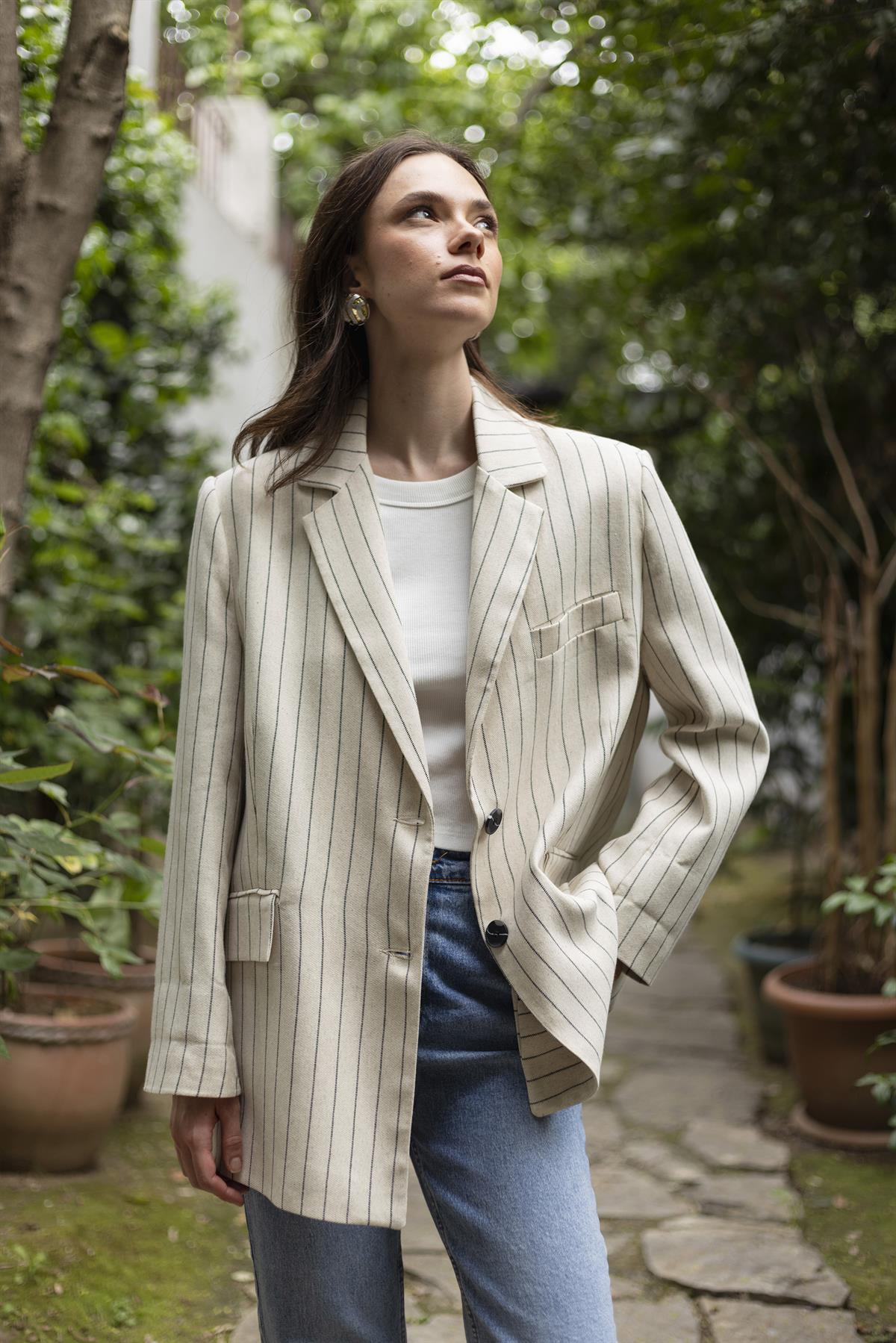 9422 ÇİZGİLİ KETEN CEKET TAŞ-SİYAH