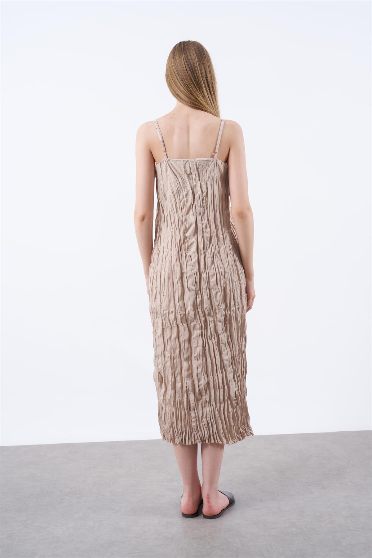 3218 ASKILI KRAŞLI ELBİSE TAŞ