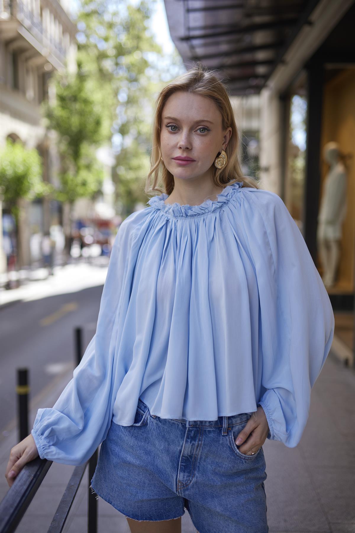 4959 YAKASI BÜZGÜLÜ BLUZ BEBE MAVİ