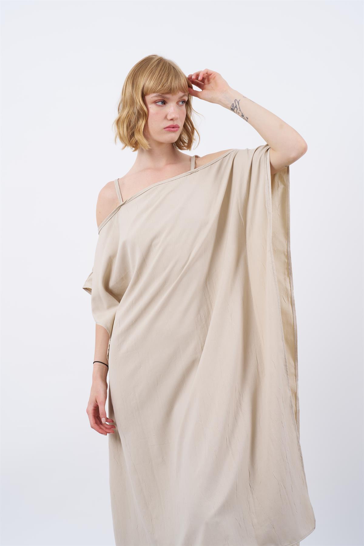 3195 ASKILI ELBİSE VİZON