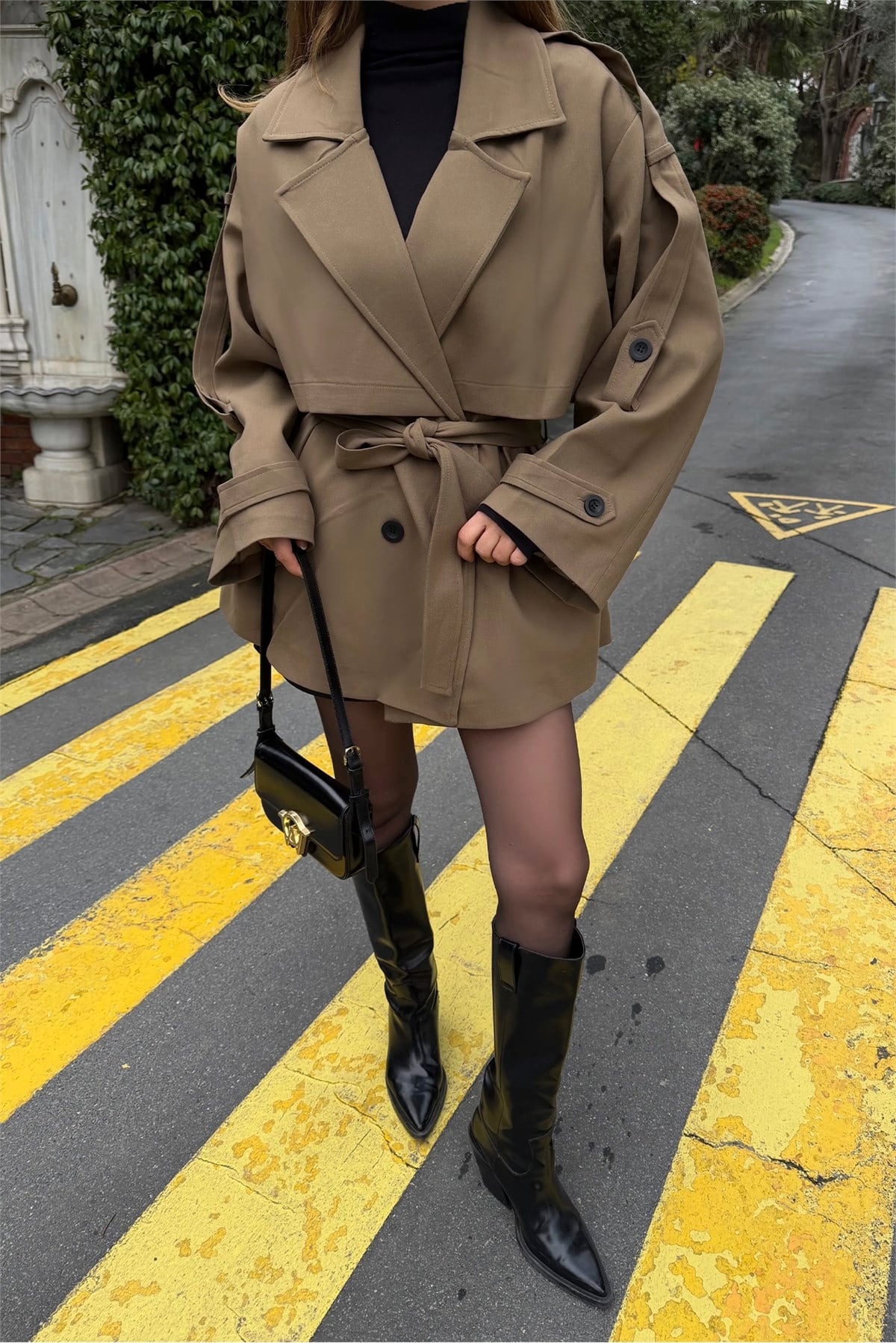 9580 KISA TRENÇ KARAMEL