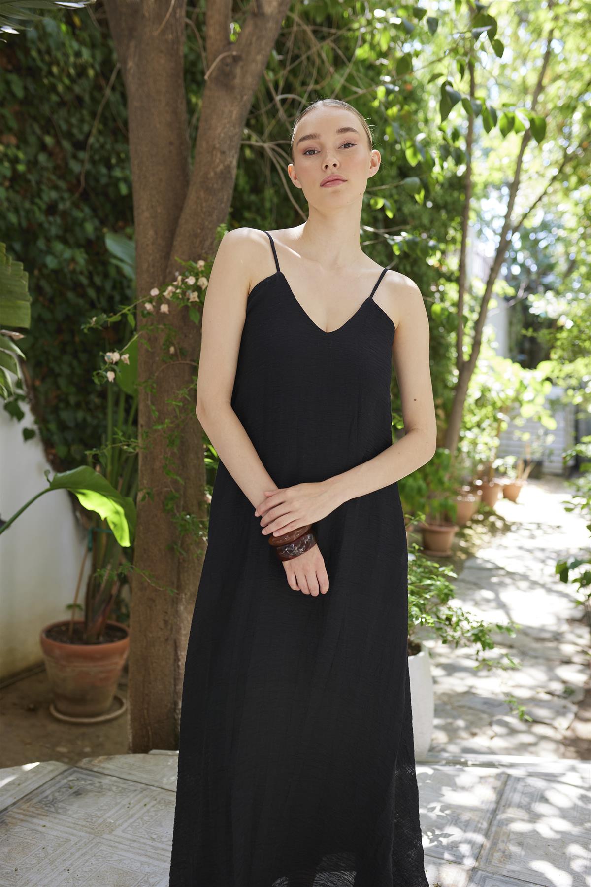 3326 ASKILI ELBİSE SİYAH