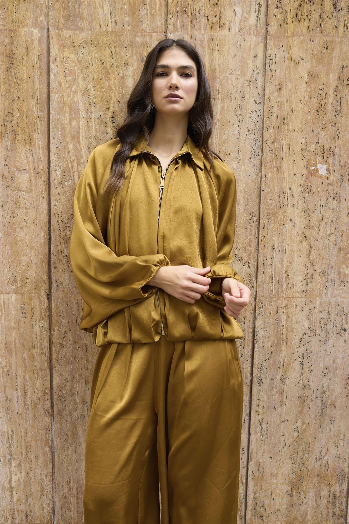 9584 BAMBER SATEN CEKET SAFRAN