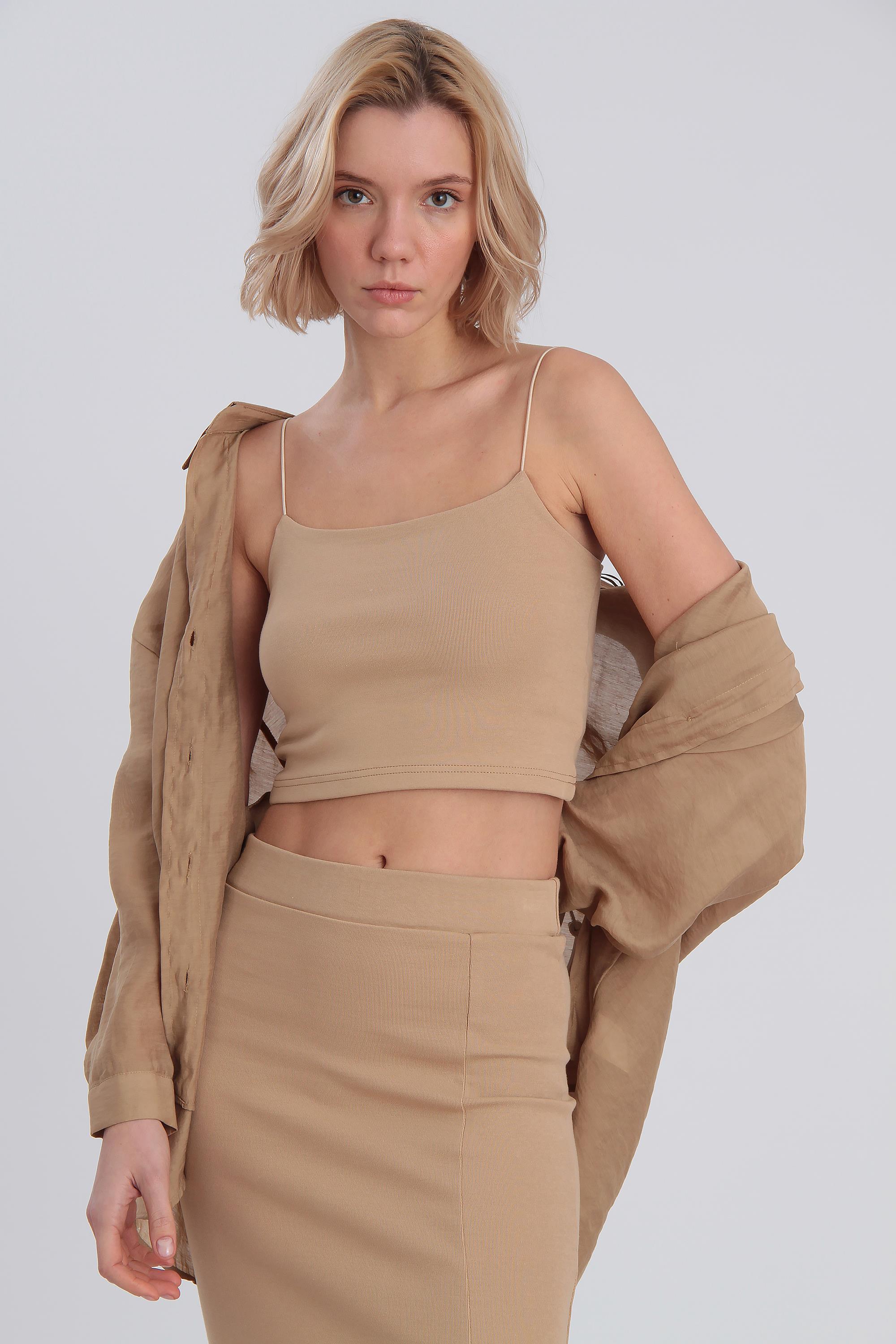 0047 İP ASKILI PAMUK CROP VİZON