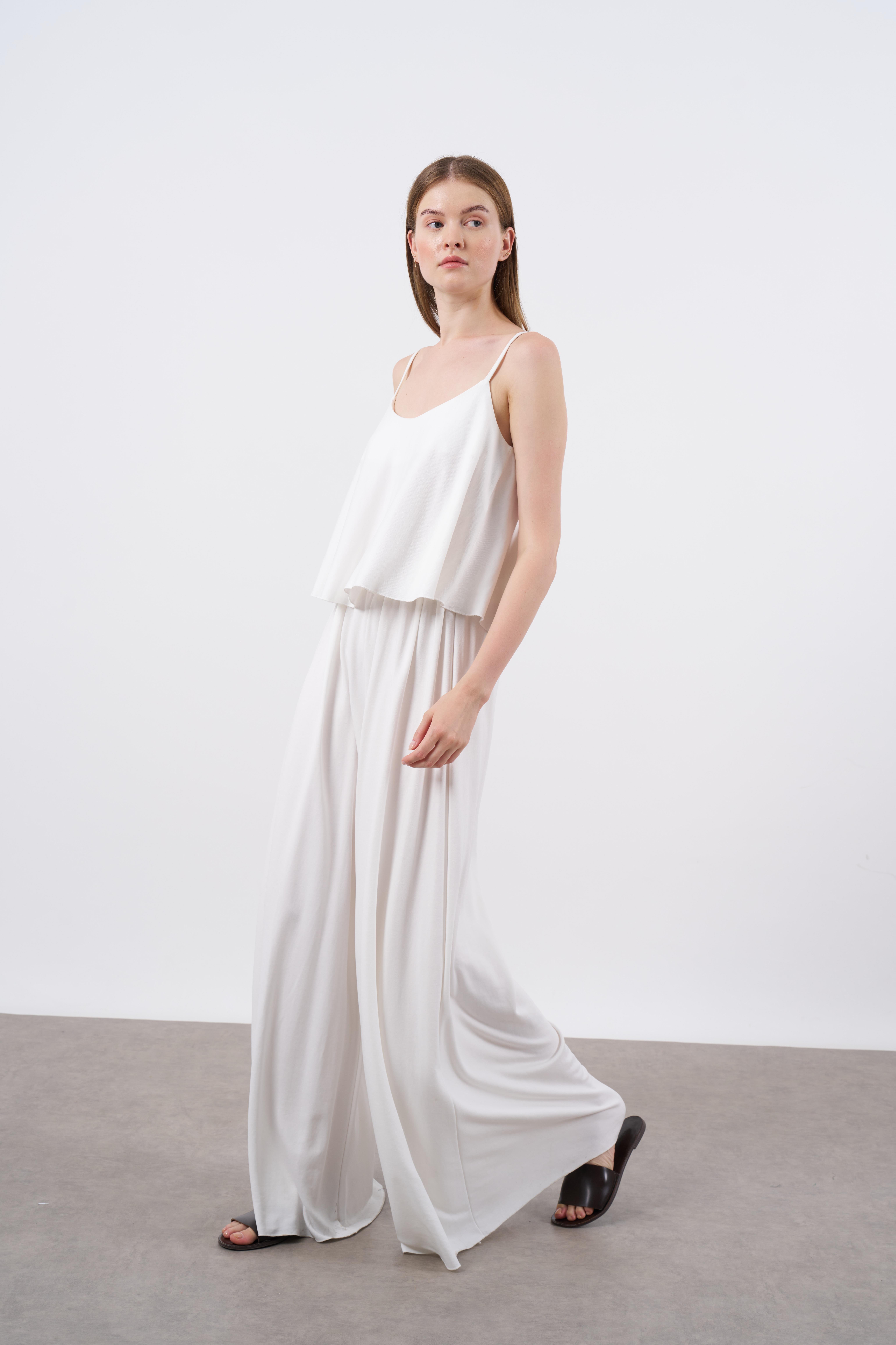 51052 ASKILI BLUZ PANTOLON TAKIM BEYAZ