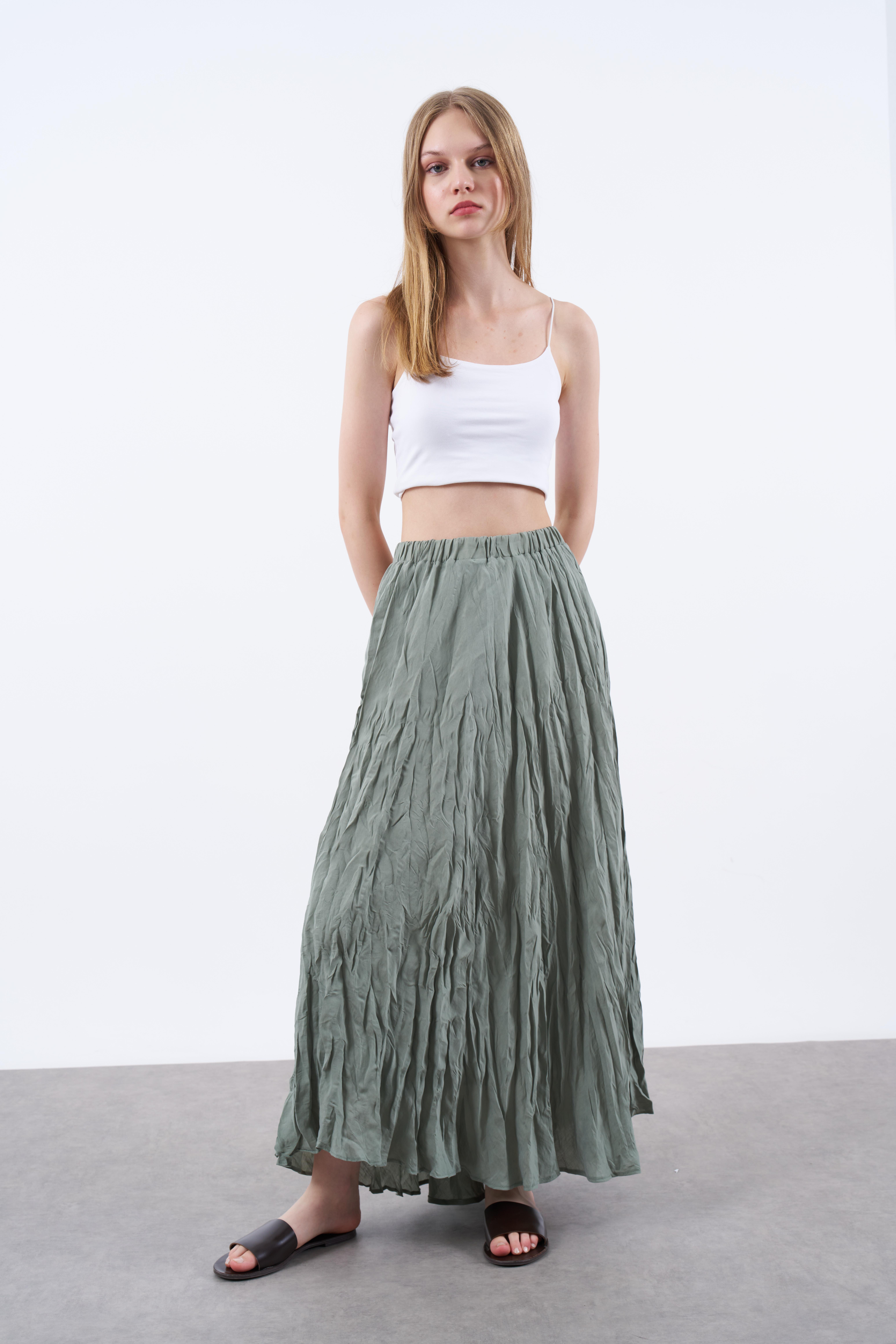 3207 KIRIŞIK ETEK ÇAĞLA YEŞİL