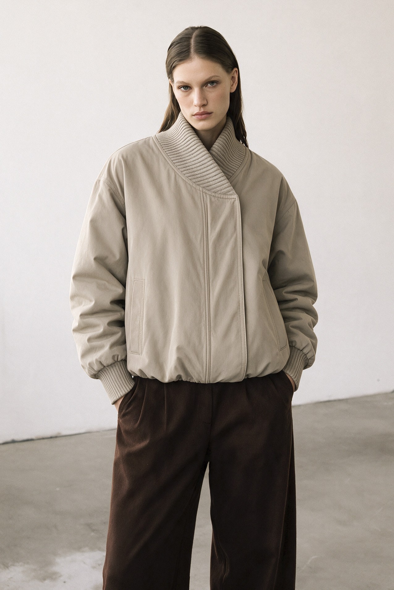 9742 TRIKO YAKALI BOMBER MONT KUM BEJİ