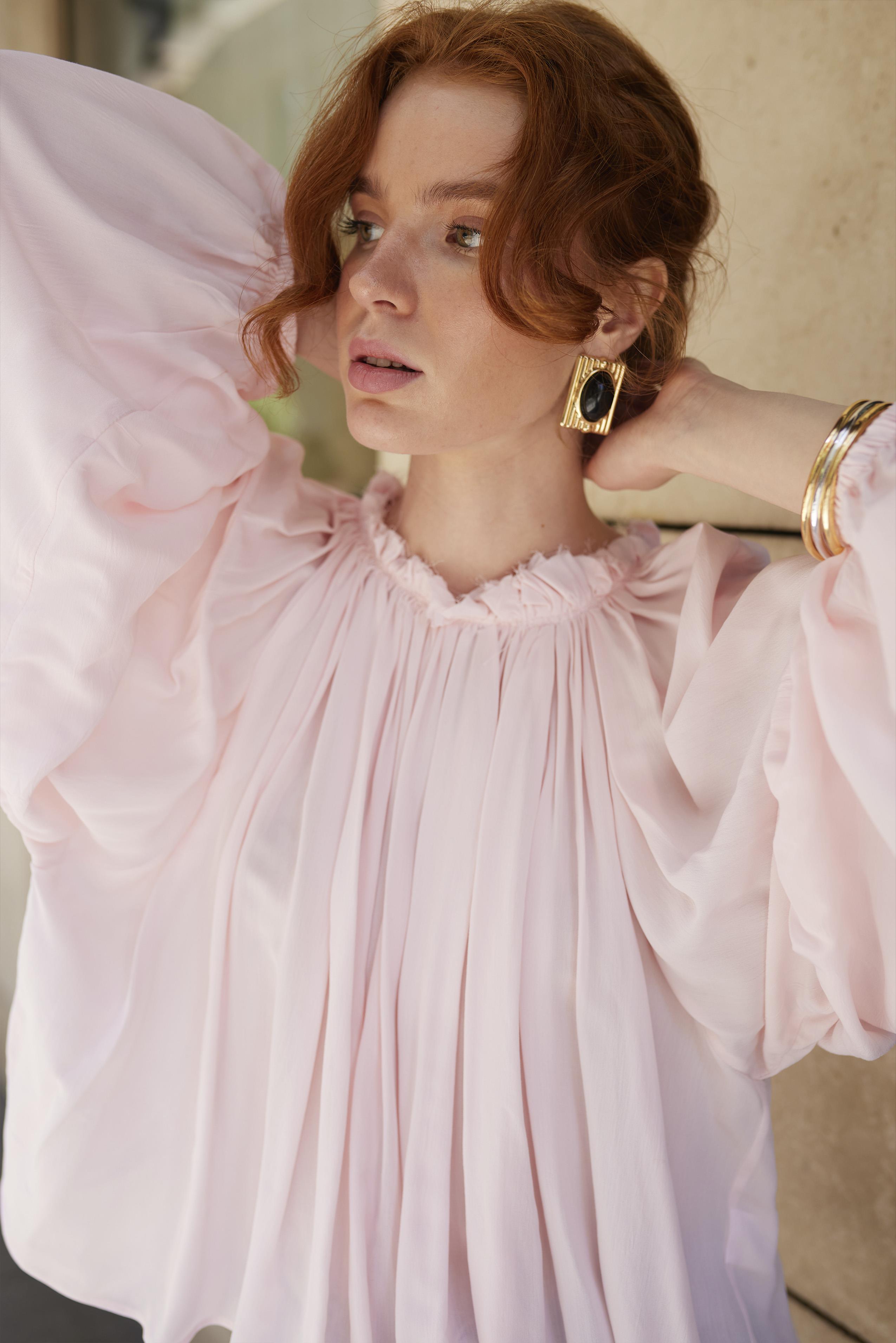 4959 YAKASI BÜZGÜLÜ BLUZ ŞEKER PEMBE