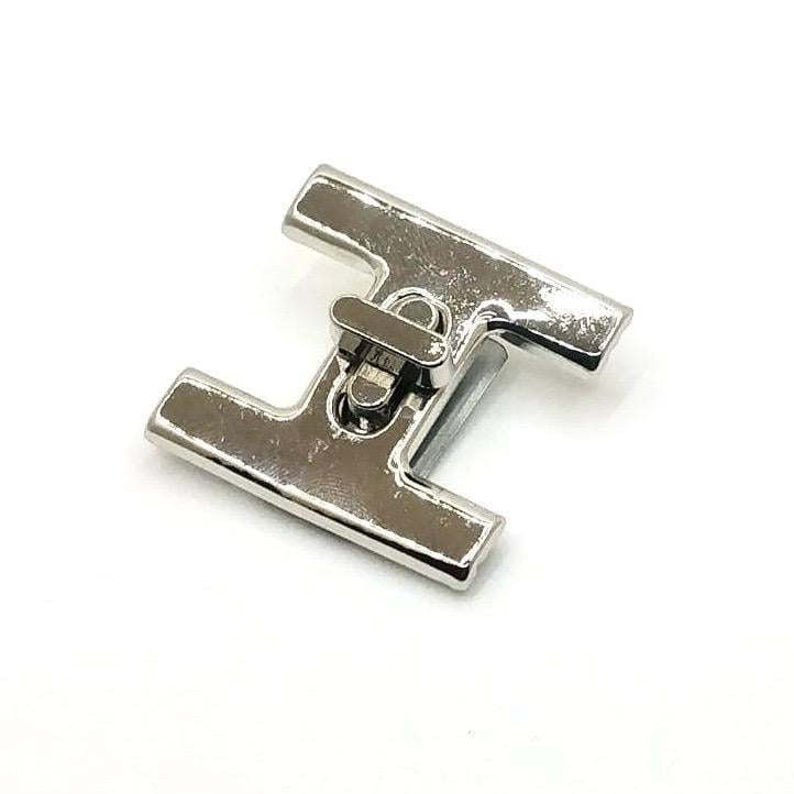 Çanta Kiliti '' H '' Model Gümüş