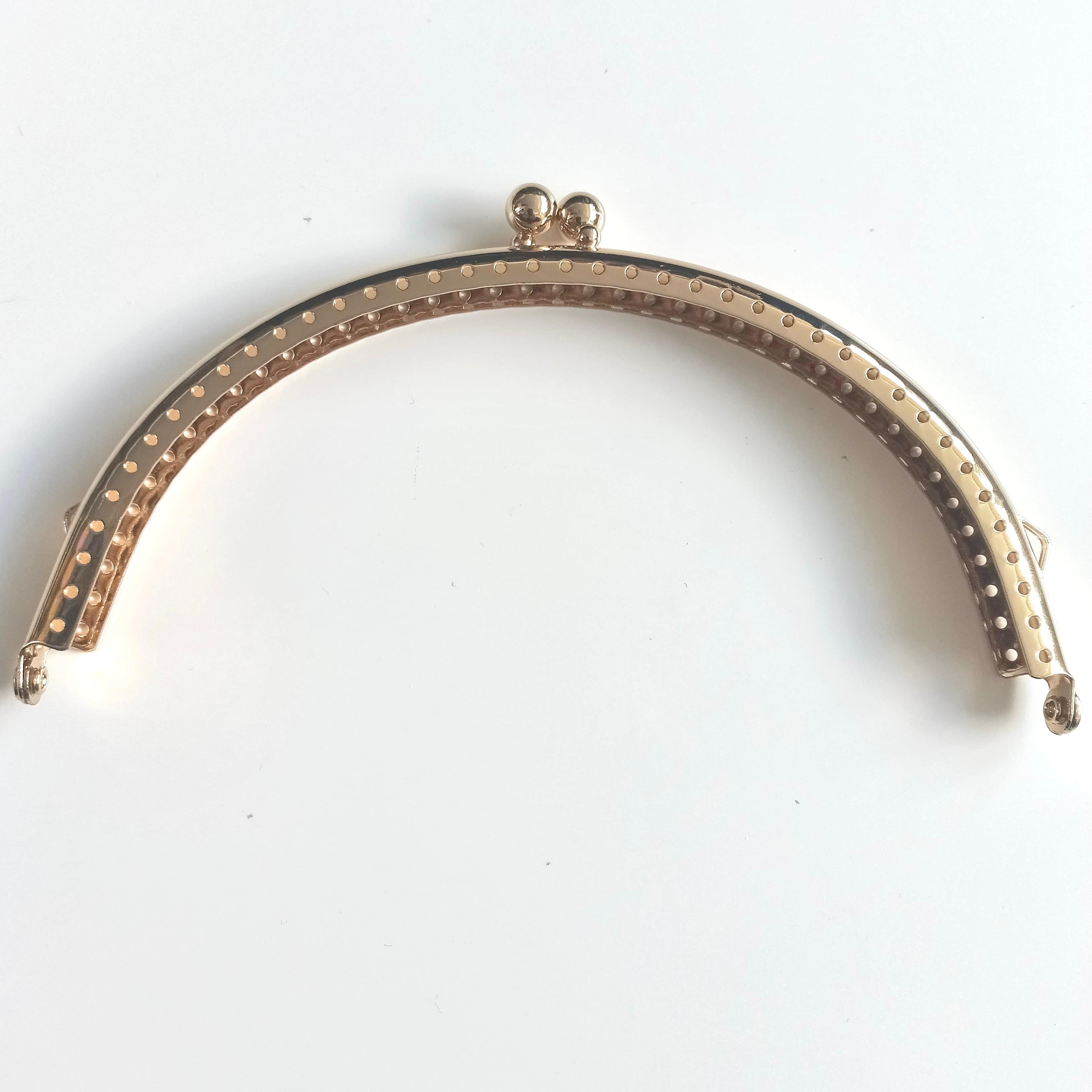 Çanta ve Cüzdan Klipsi Altın Renk Oval Model 15 Cm