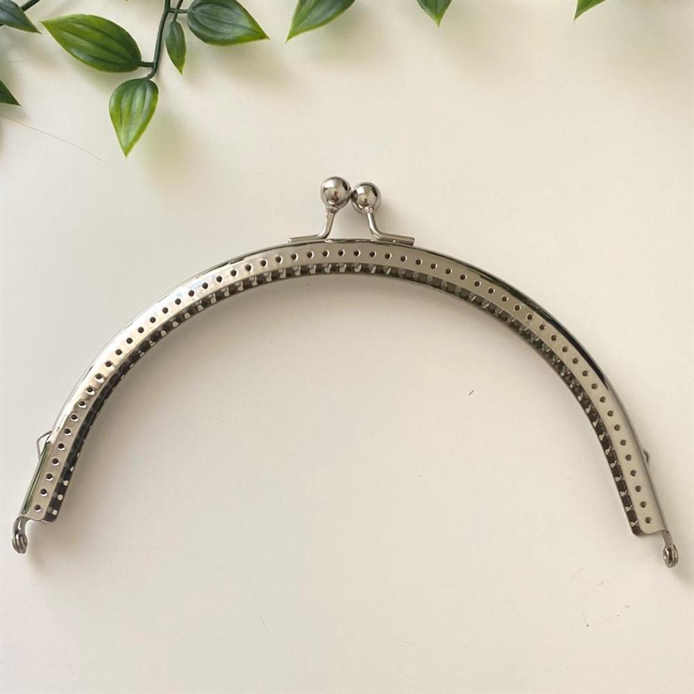 Çanta ve Cüzdan Klipsi Gümüş Renk Oval Model 18 Cm