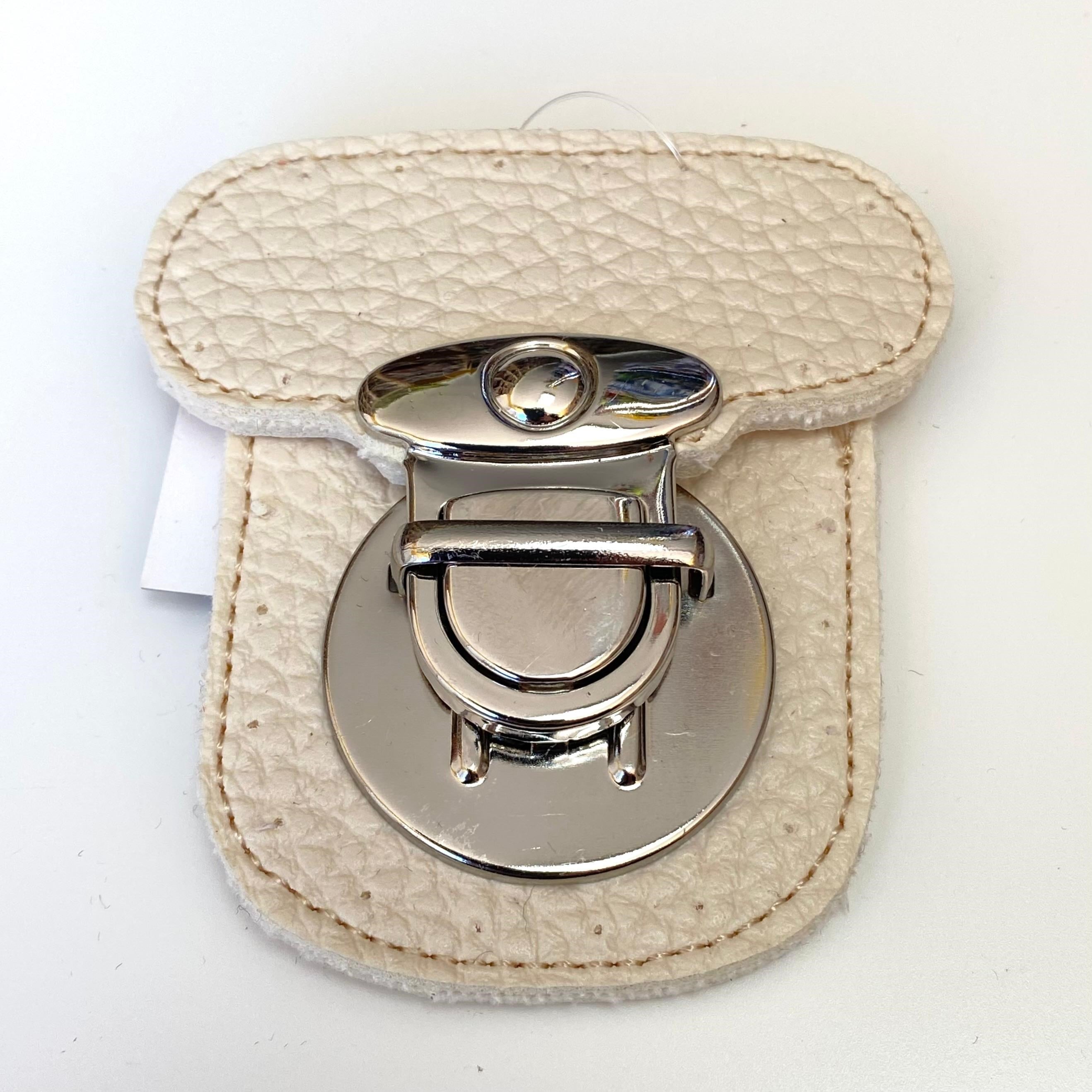 Derili Çanta Kiliti 6 x 6 Cm Krem - Gümüş