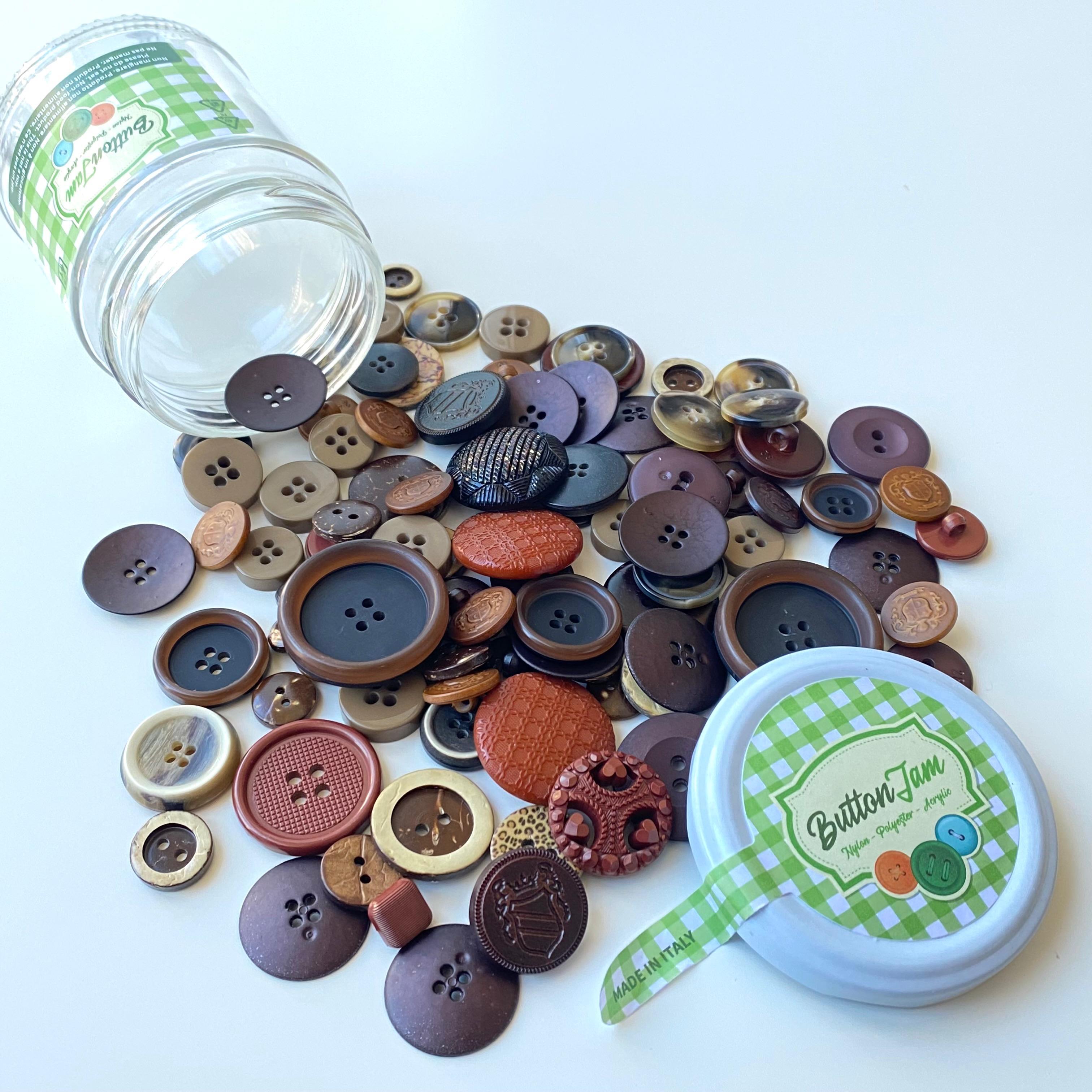 Button Jam Kavanozda Karşık Boy Ve Modellerde İtalyan Aksesuar Düğmesi