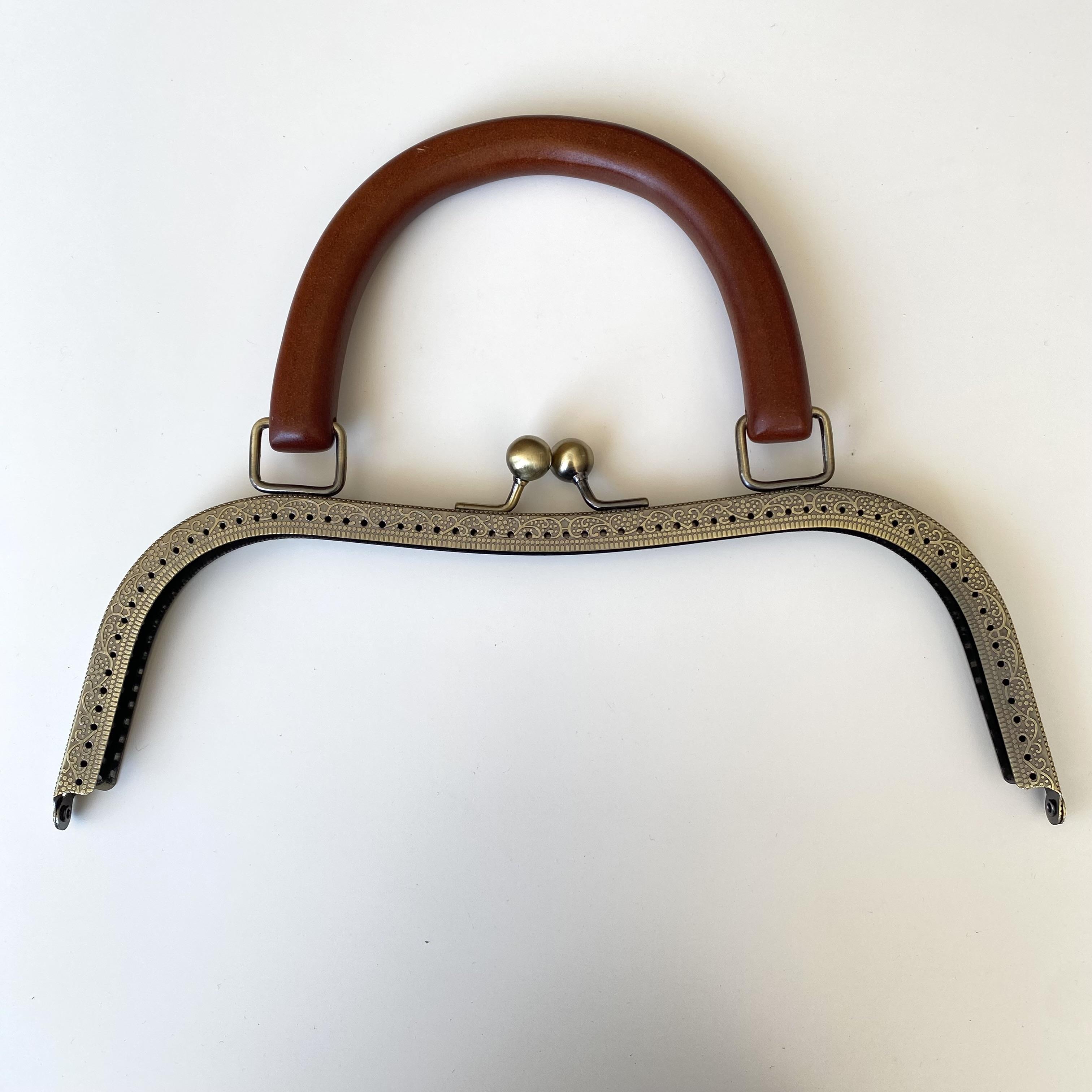 Çanta Bursu - Çanta Klipsi Masif Ahşap Saplı Antik Renk 27 Cm BA-0092