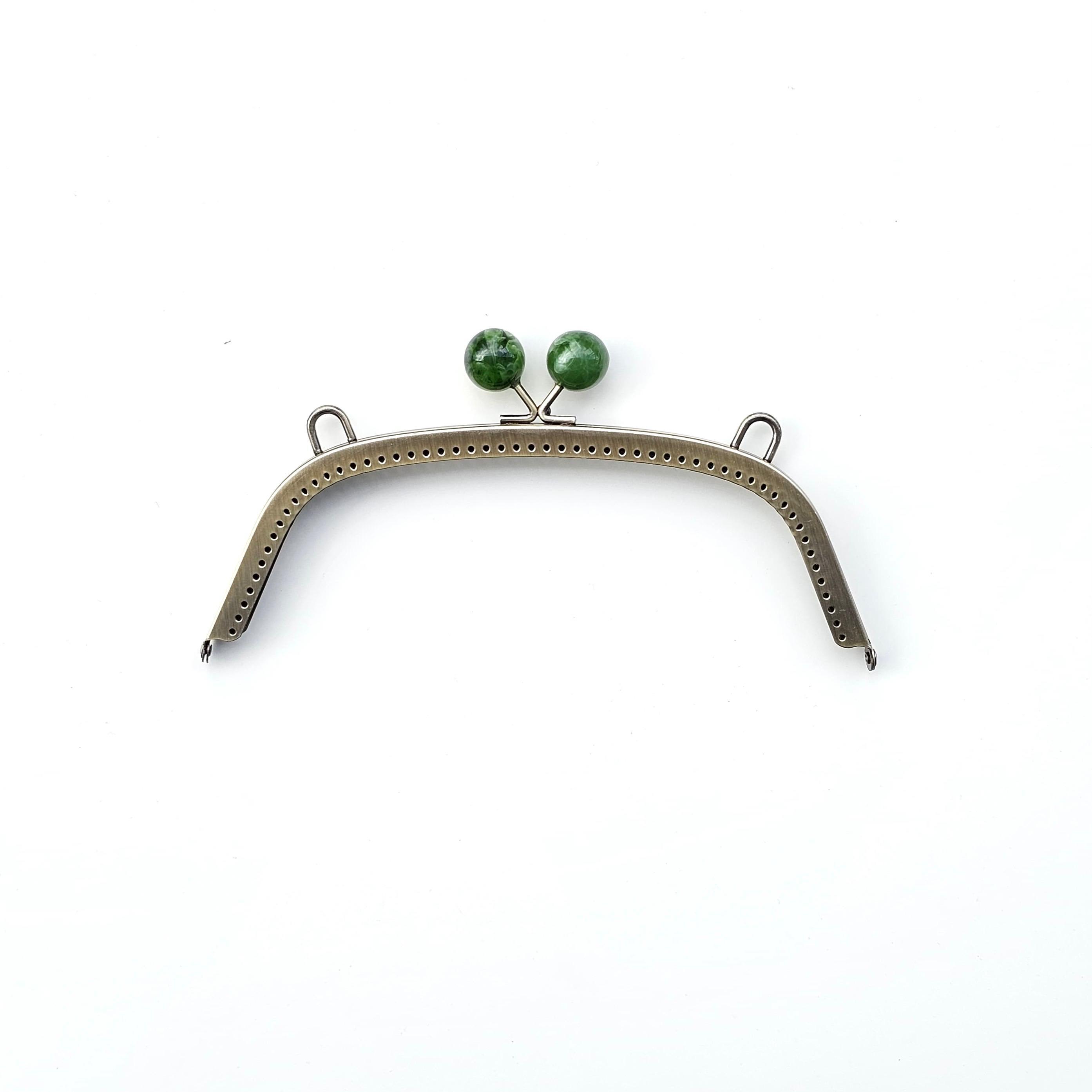 Çanta ve Cüzdan Klipsi Antik Renk Yeşil Başlı 23 Cm