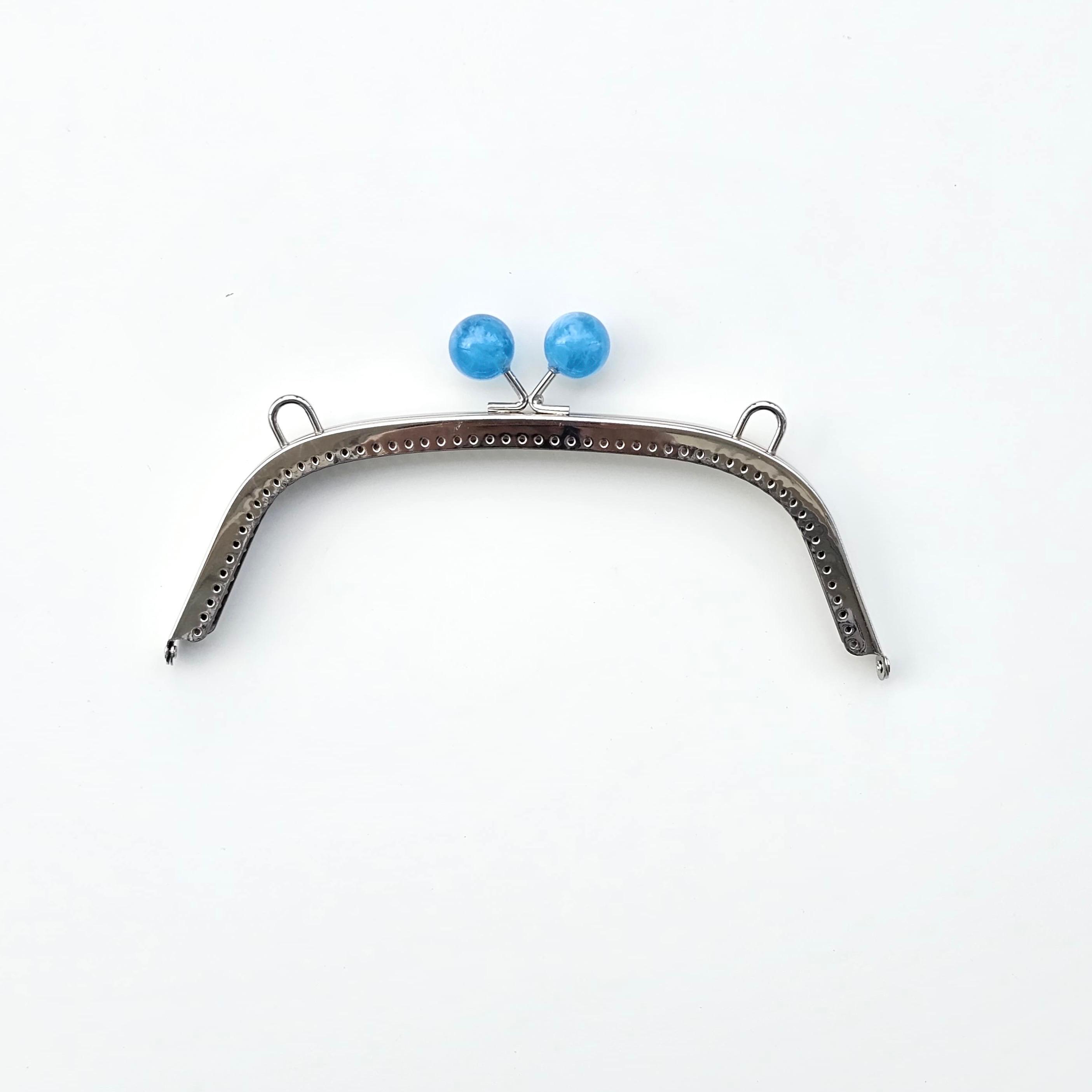 Çanta ve Cüzdan Klipsi Gümüş Renk Turkuaz Başlı 23 Cm