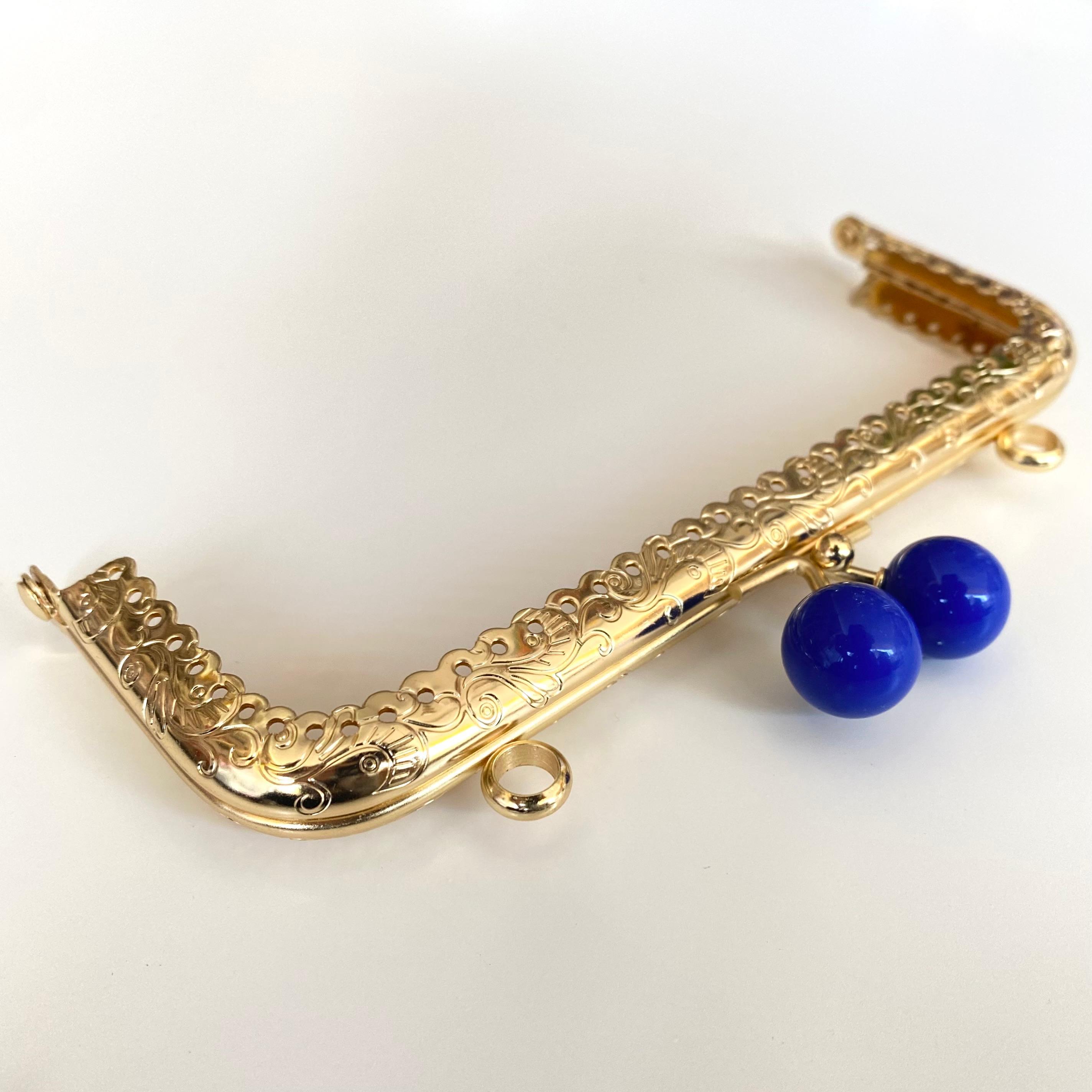 Çanta ve Cüzdan Klipsi İşlemeli Altın Renk Köşeli Model 15 Cm Mavi Başlıklı ( ASKILIKLI )