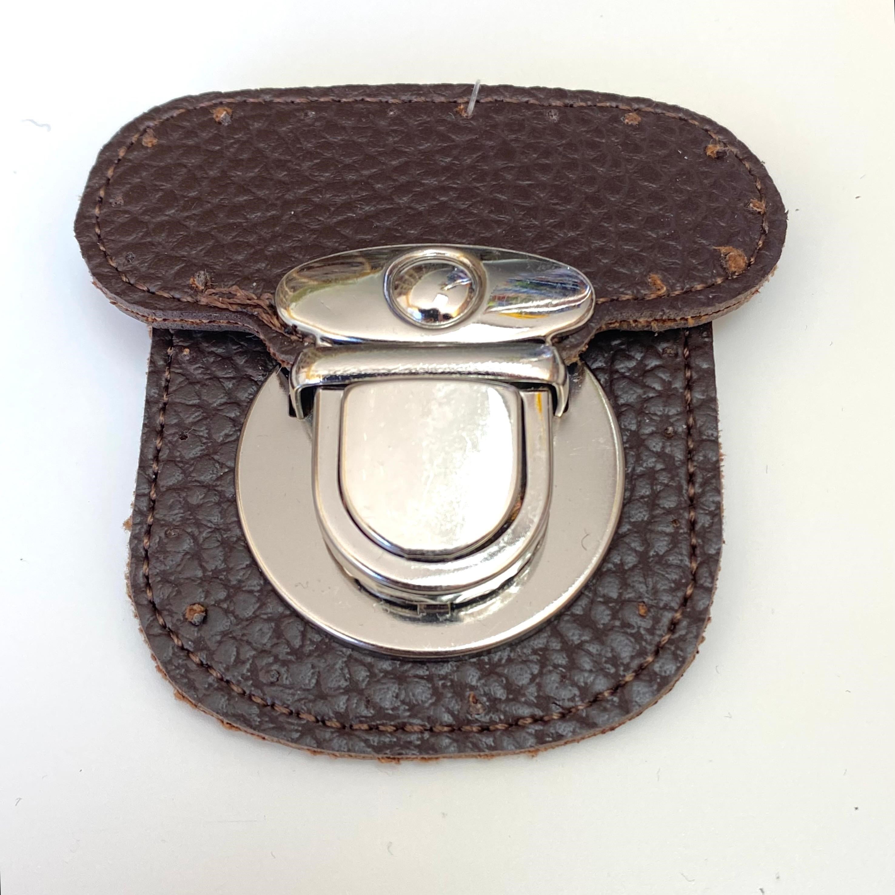 Derili Çanta Kiliti 6 x 6 Cm Kahve - Gümüş
