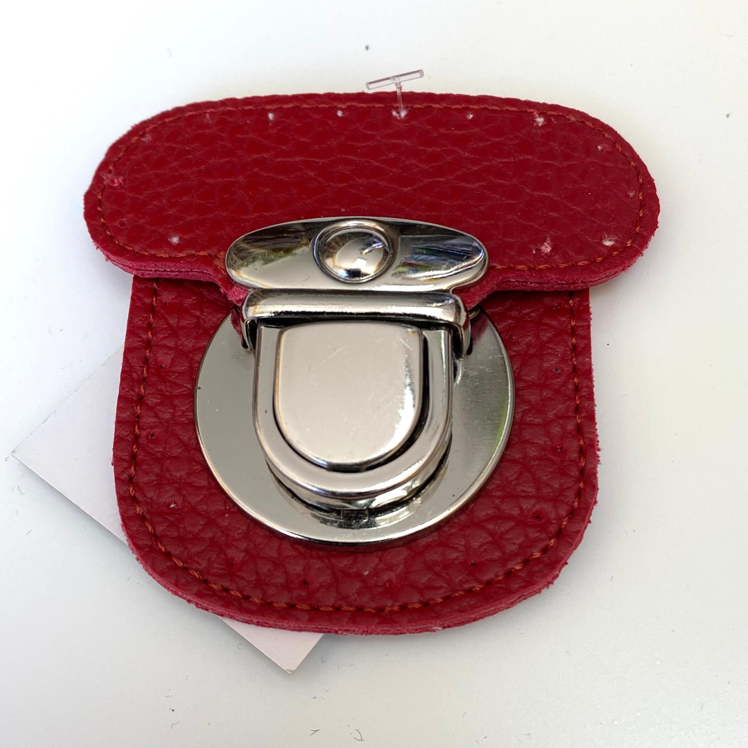 Derili Çanta Kiliti 6 x 6 Cm Kırmızı - Gümüş 