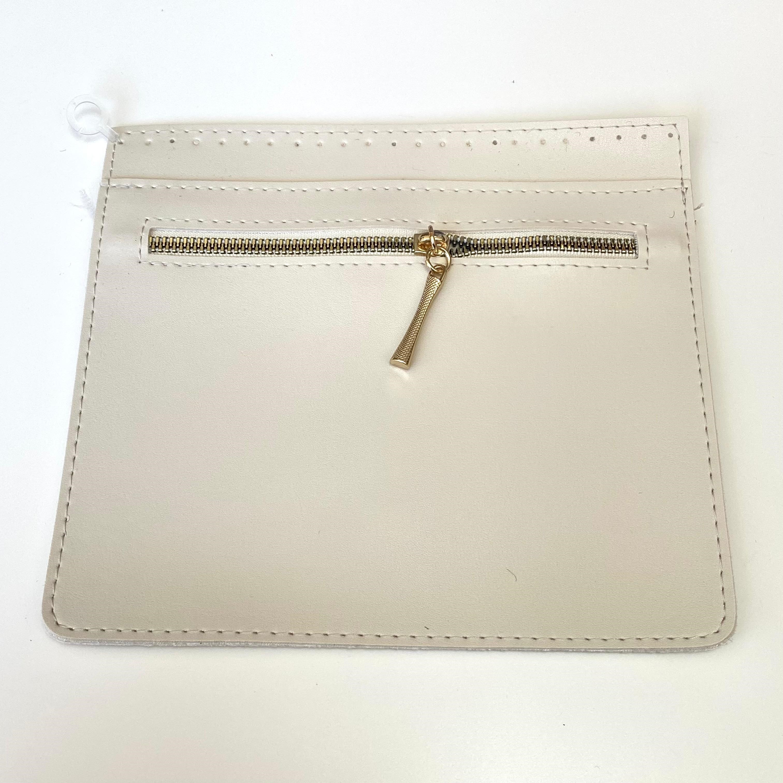 Fermuarlı Çanta Cebi Örgü Malzemesi 21 X 19 Cm Krem A