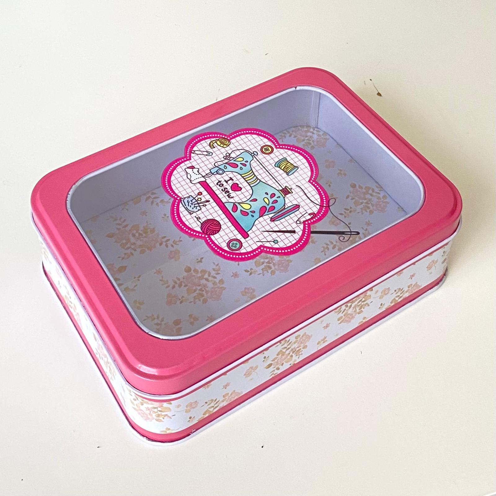 Metal Şeffaf kapaklı Kutu, Hediyelik, Takı, Dikiş ve Hobi Kutusu  *18,5 Cm *13,5 Cm *5,5 Cm 
