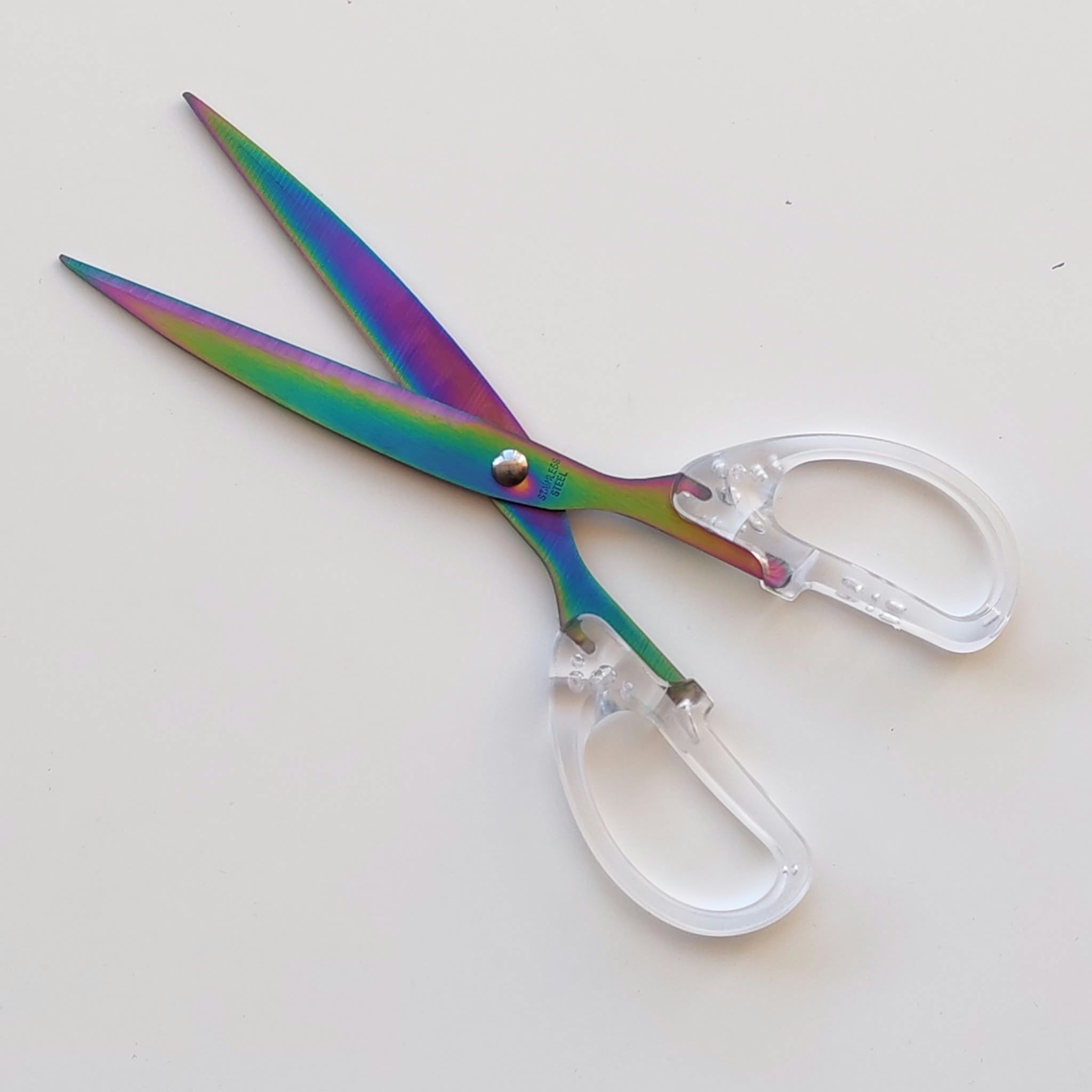 Plastik Saplı Çelik Rainbow Makas 190 Mm